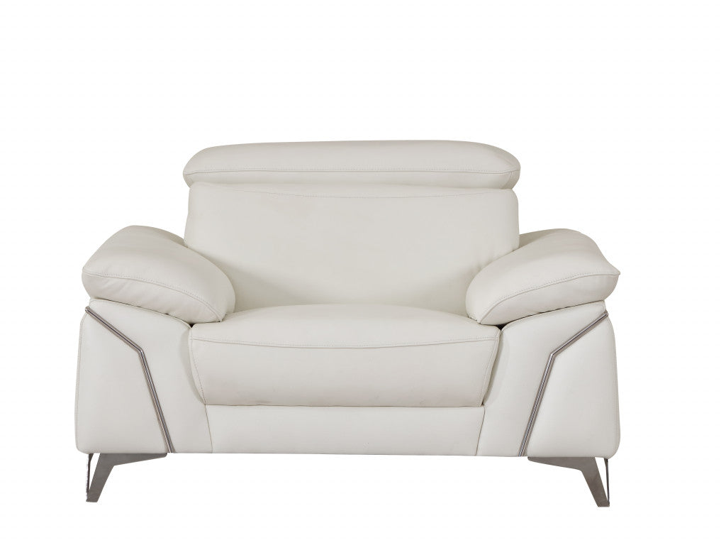 31 White Fashionable Leather Chair