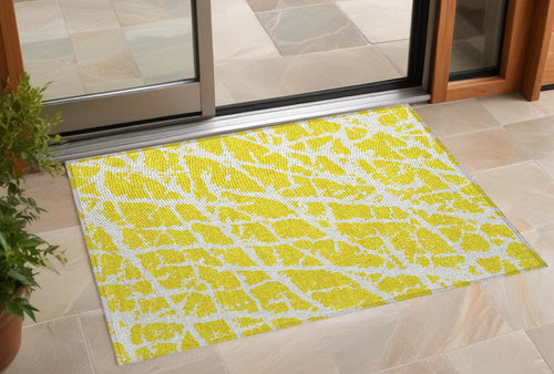 2 X 3 Yellow and White Abstract Washable Non Skid Indoor Outdoor Area Rug