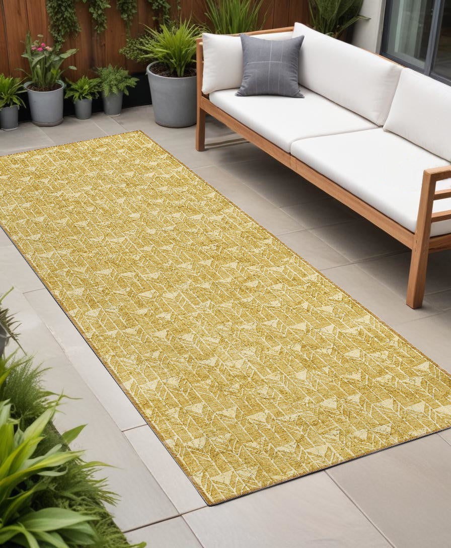 8 Runner Gold Geometric Washable Non Skid Indoor Outdoor Runner Rug