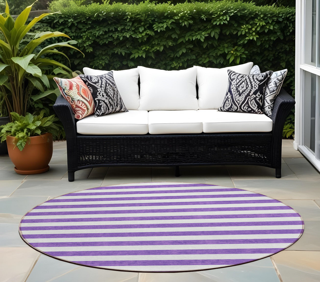 8 Round Purple and White Round Striped Washable Non Skid Indoor Outdoor Area Rug