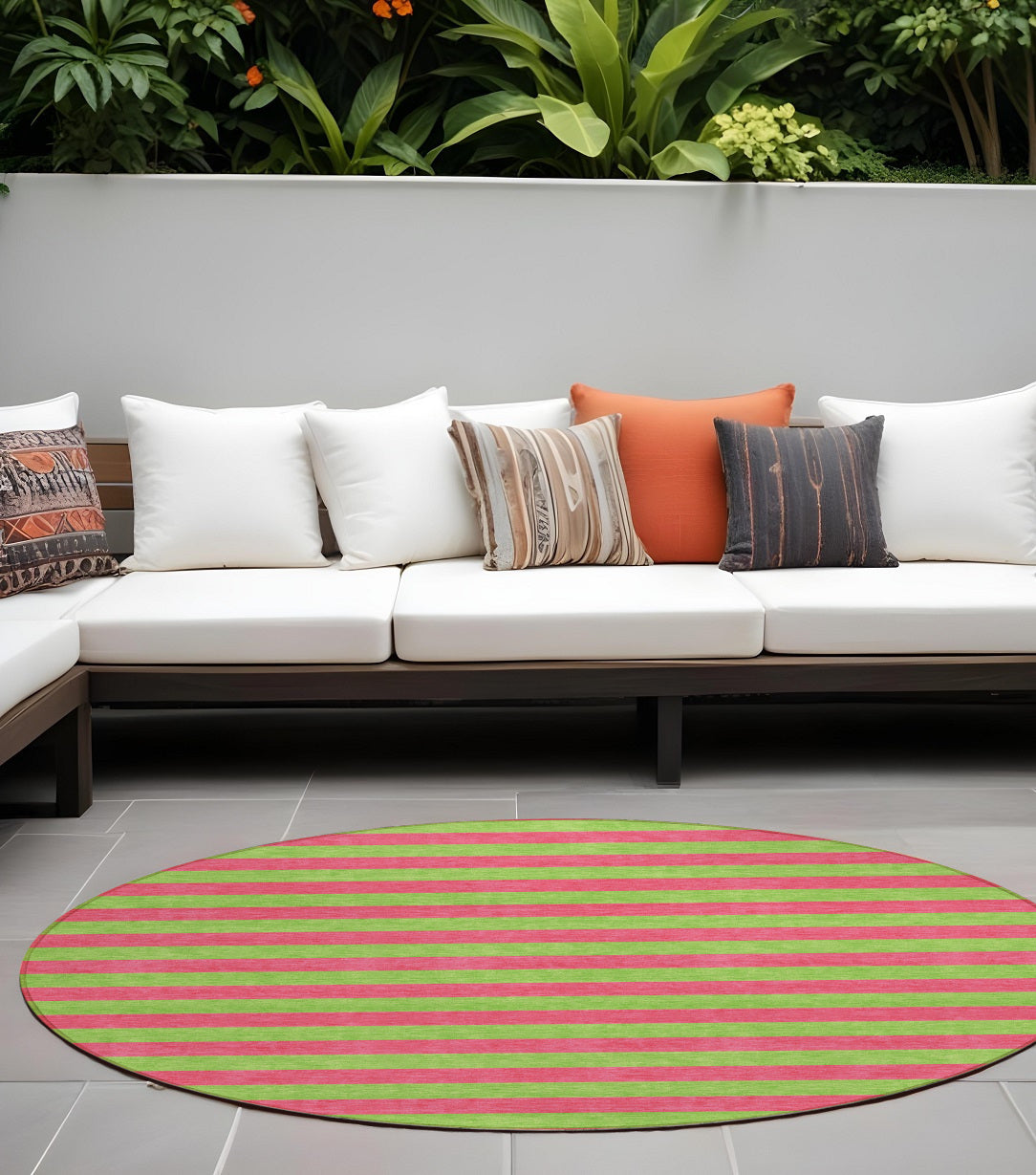8 Round Green and Red Round Striped Washable Non Skid Indoor Outdoor Area Rug