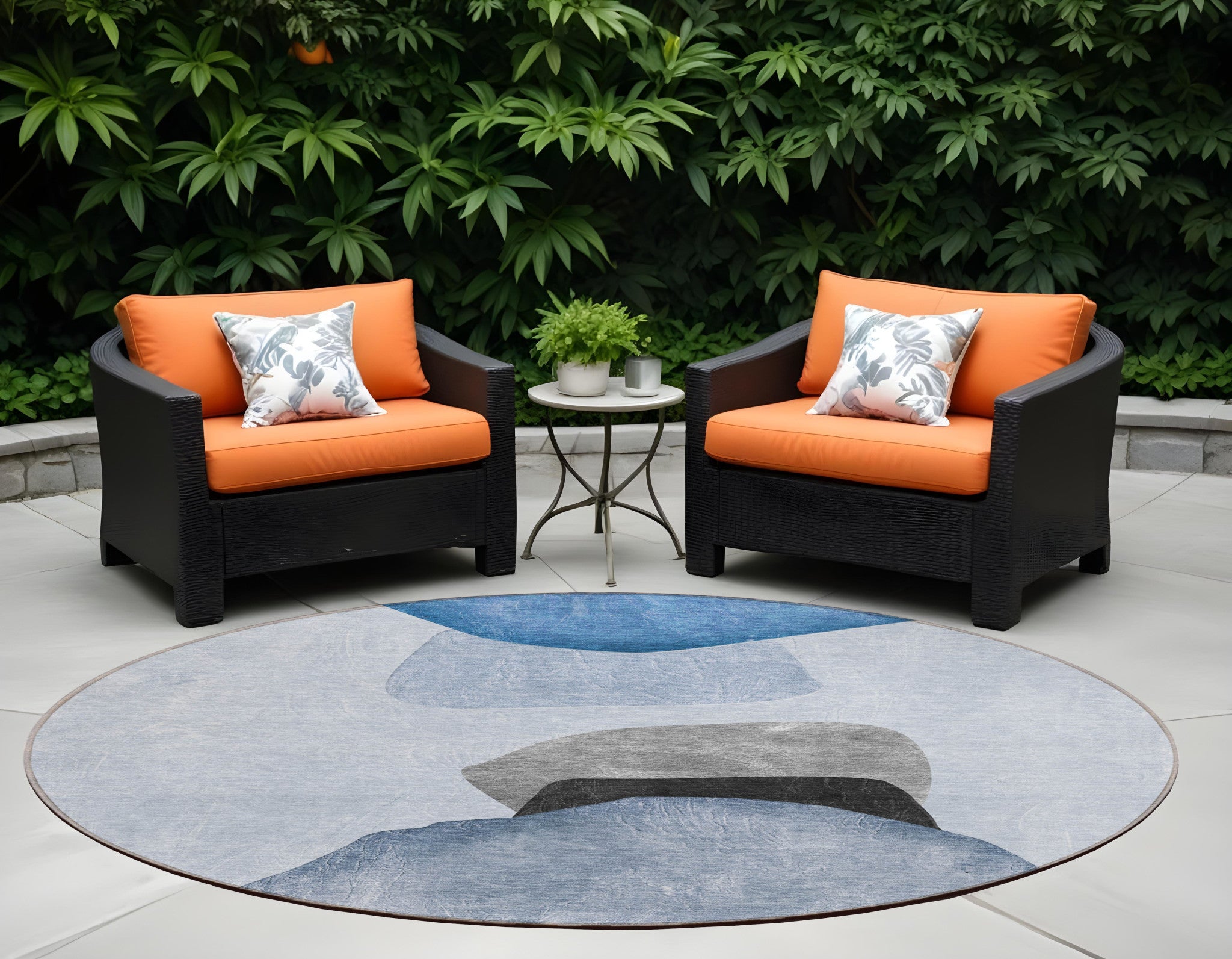 8 Round Blue Gray and Black Round Abstract Washable Non Skid Indoor Outdoor Area Rug