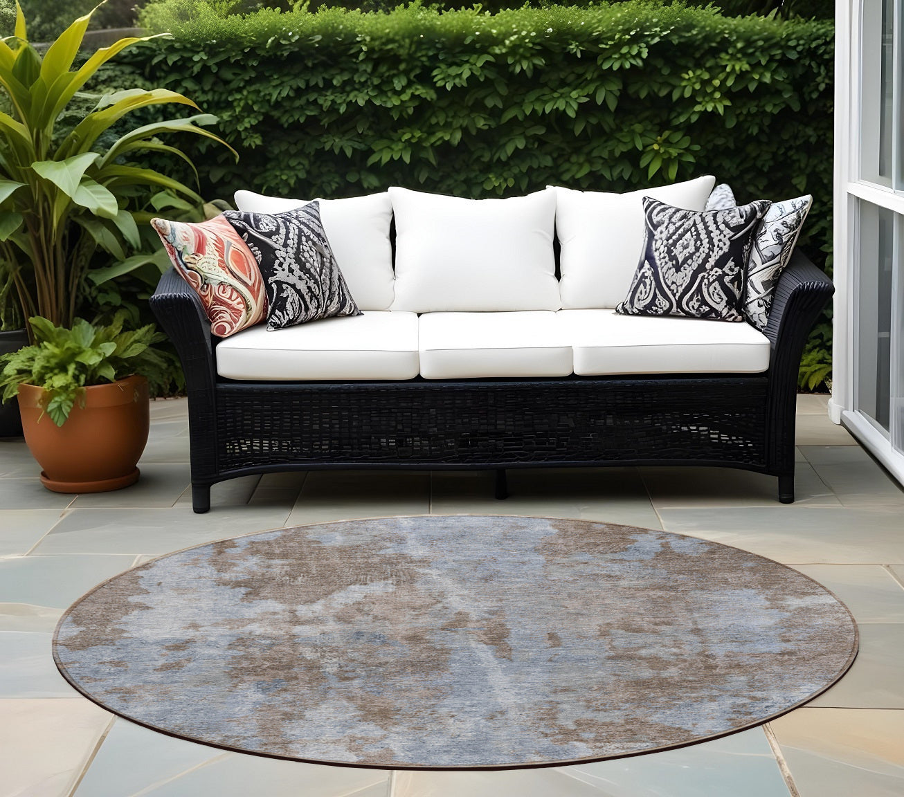 8 Round Mocha and Blue Round Abstract Washable Non Skid Indoor Outdoor Area Rug