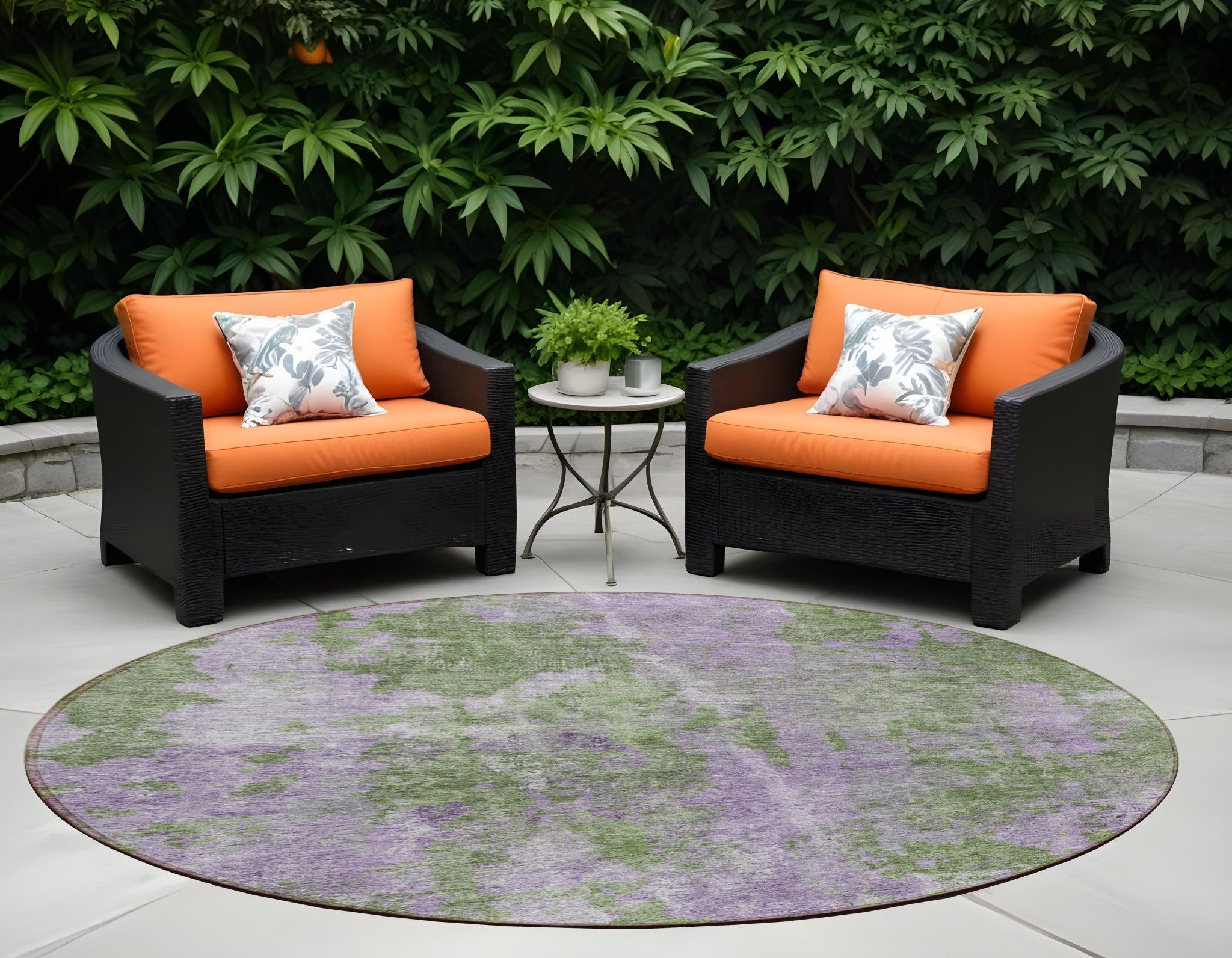 8 Round Green and Purple Round Abstract Washable Non Skid Indoor Outdoor Area Rug