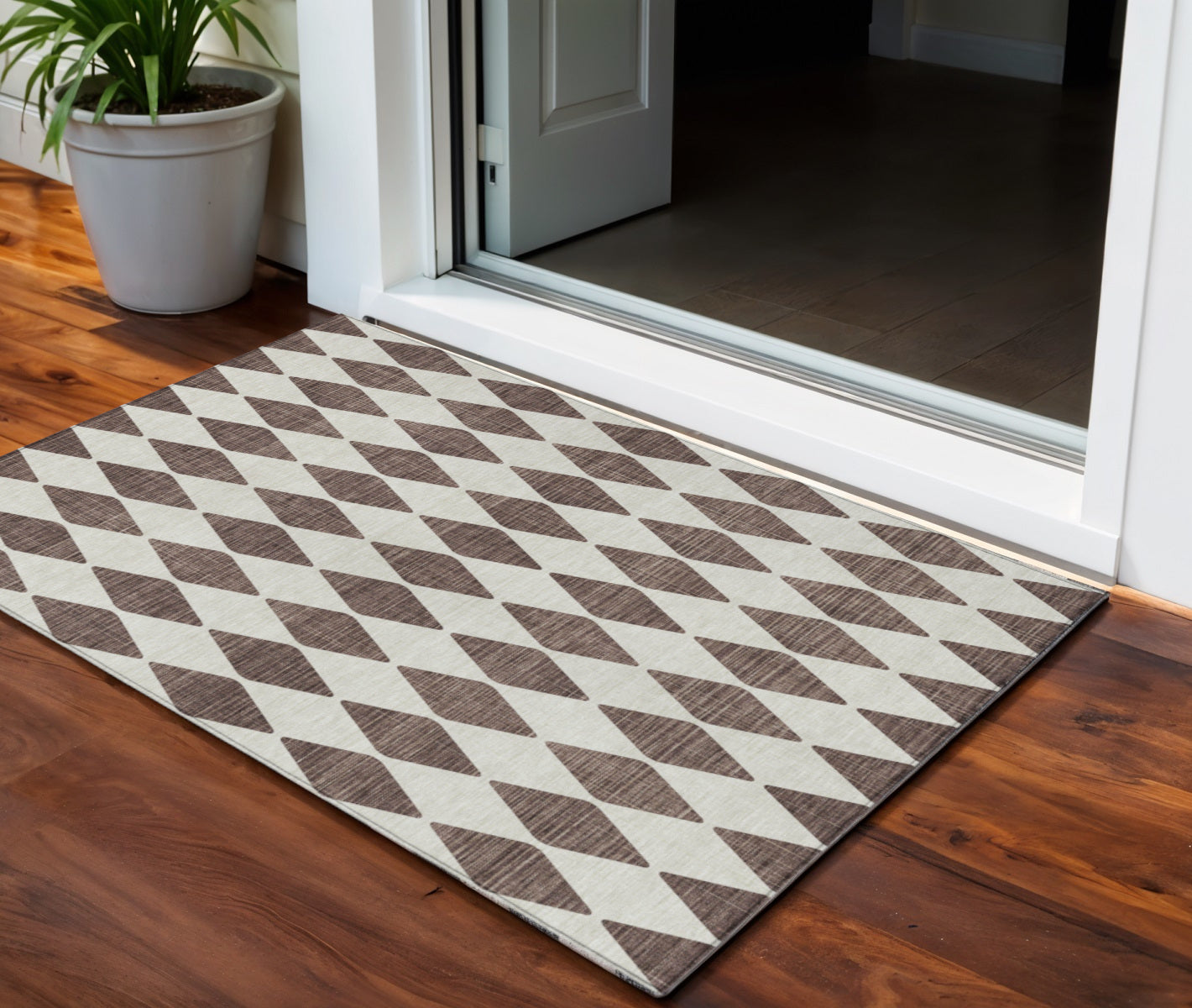 3 X 5 Brown Geometric Washable Indoor Outdoor Area Rug