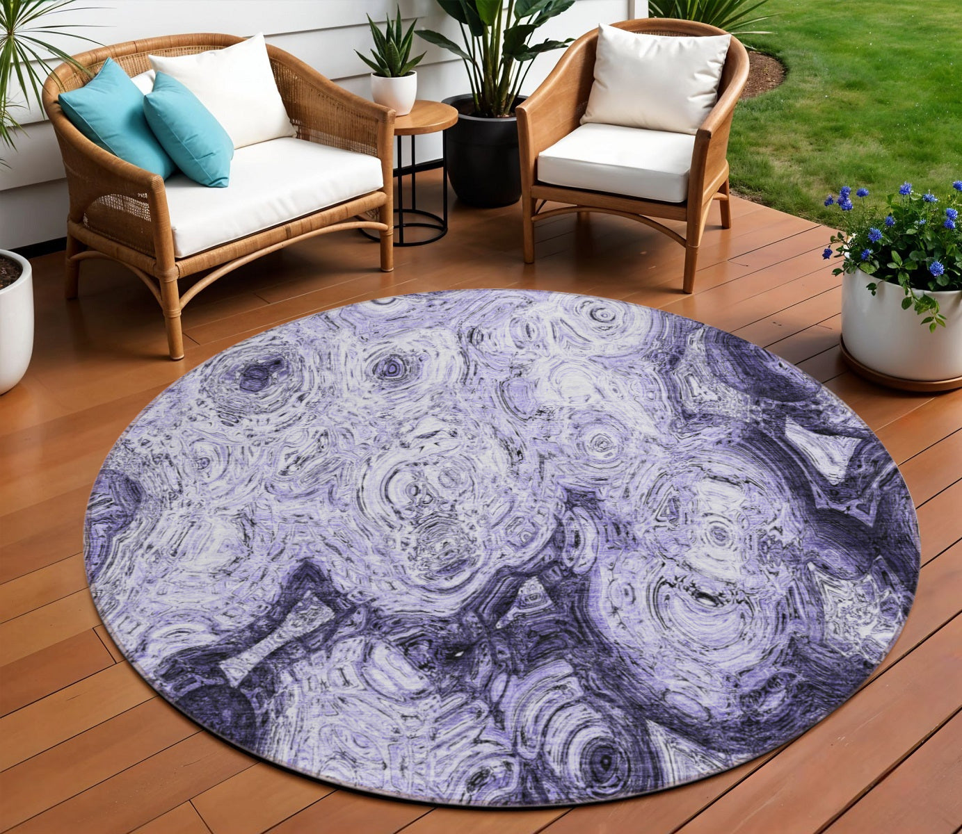8 Purple And Lavender Round Abstract Washable Indoor Outdoor Area Rug