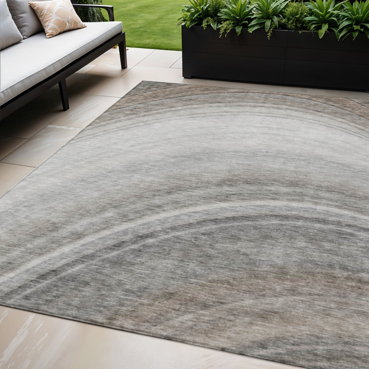 5 X 8 Gray Silver And Beige Abstract Washable Indoor Outdoor Area Rug