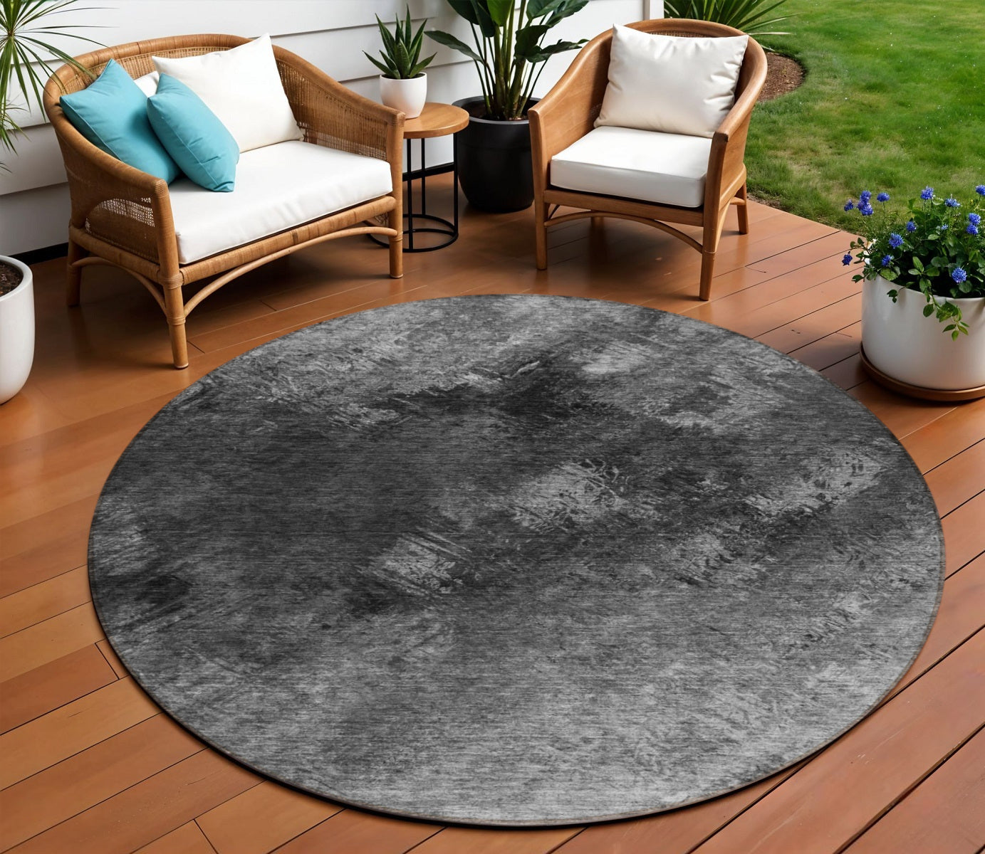 8 Gray Charcoal And Silver Round Abstract Washable Indoor Outdoor Area Rug