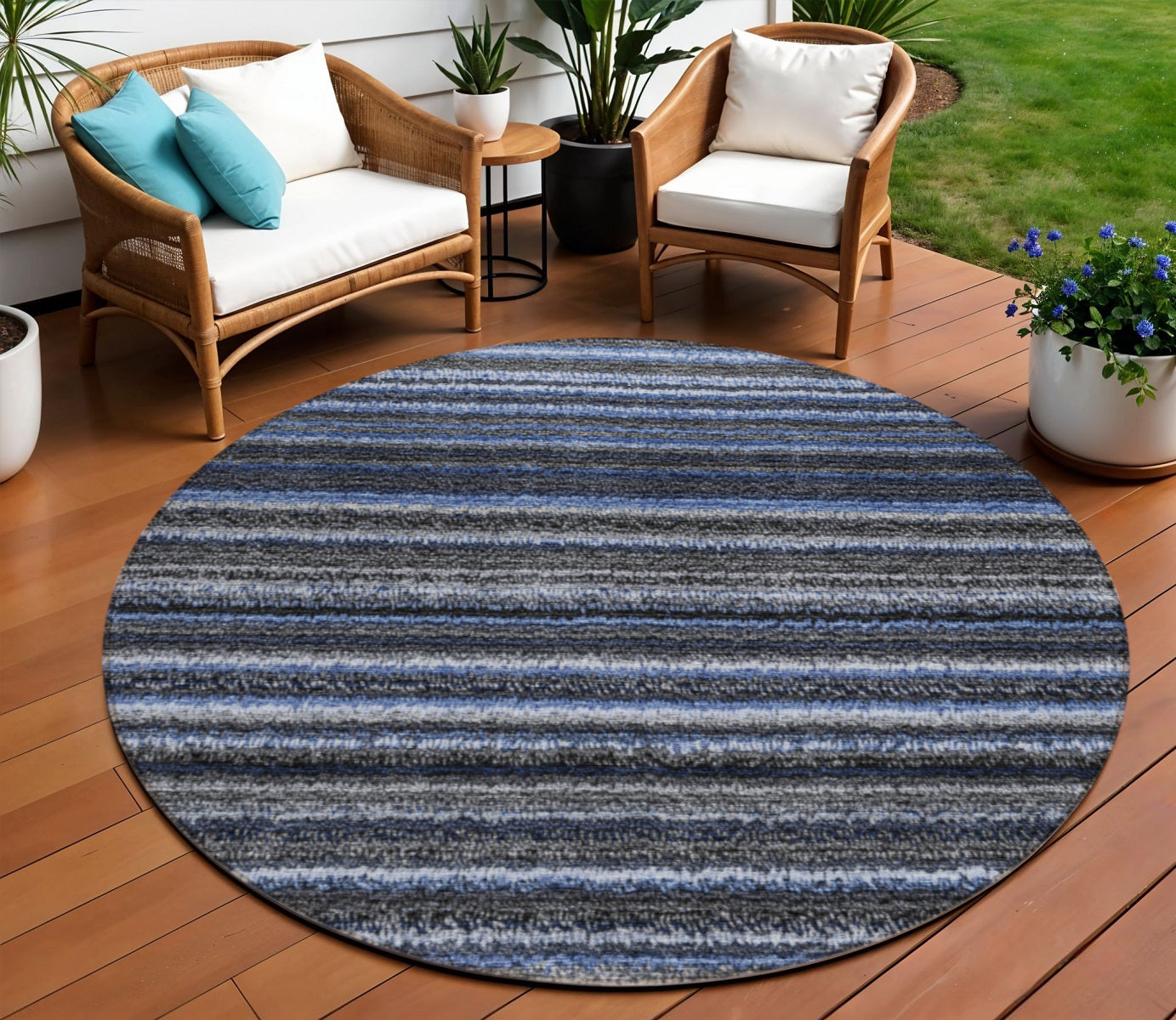 8 Denim Blue And Gray Round Striped Washable Indoor Outdoor Area Rug
