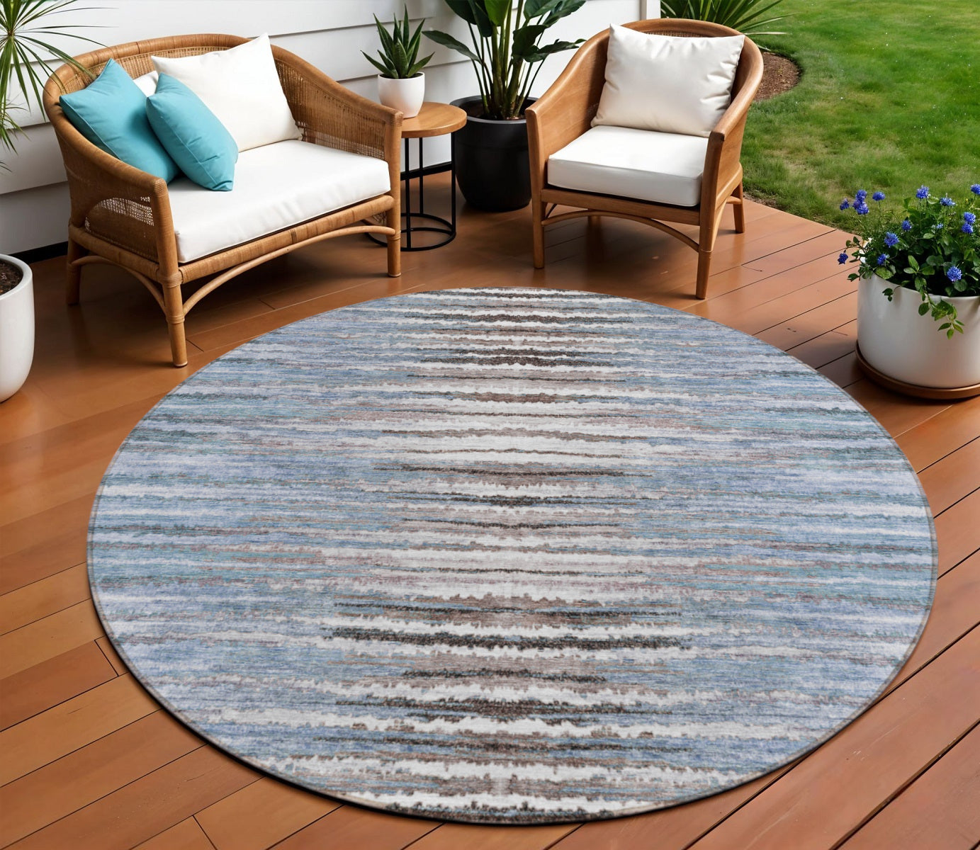 8 Sky Blue And Denim Blue Round Striped Washable Indoor Outdoor Area Rug