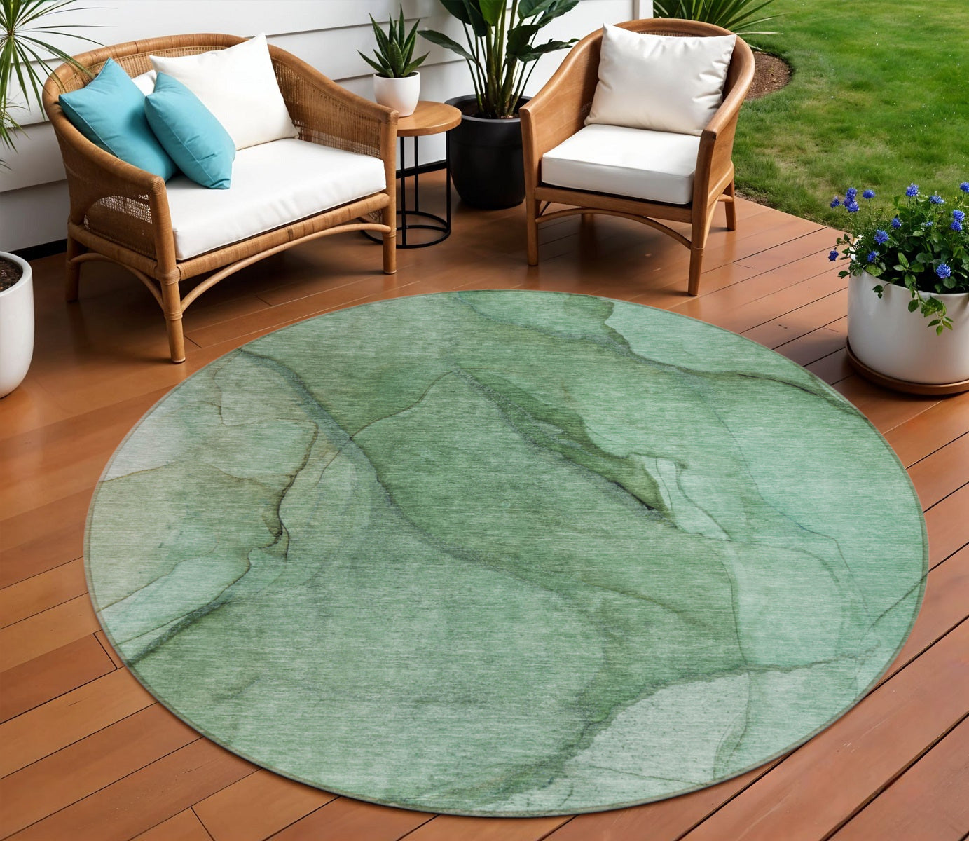 8 Green And Sage Round Abstract Washable Indoor Outdoor Area Rug