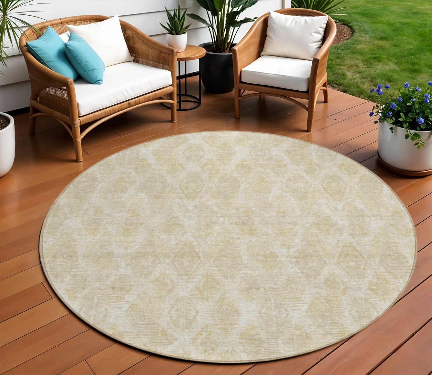 8 Beige Taupe And Tan Round Geometric Washable Indoor Outdoor Area Rug