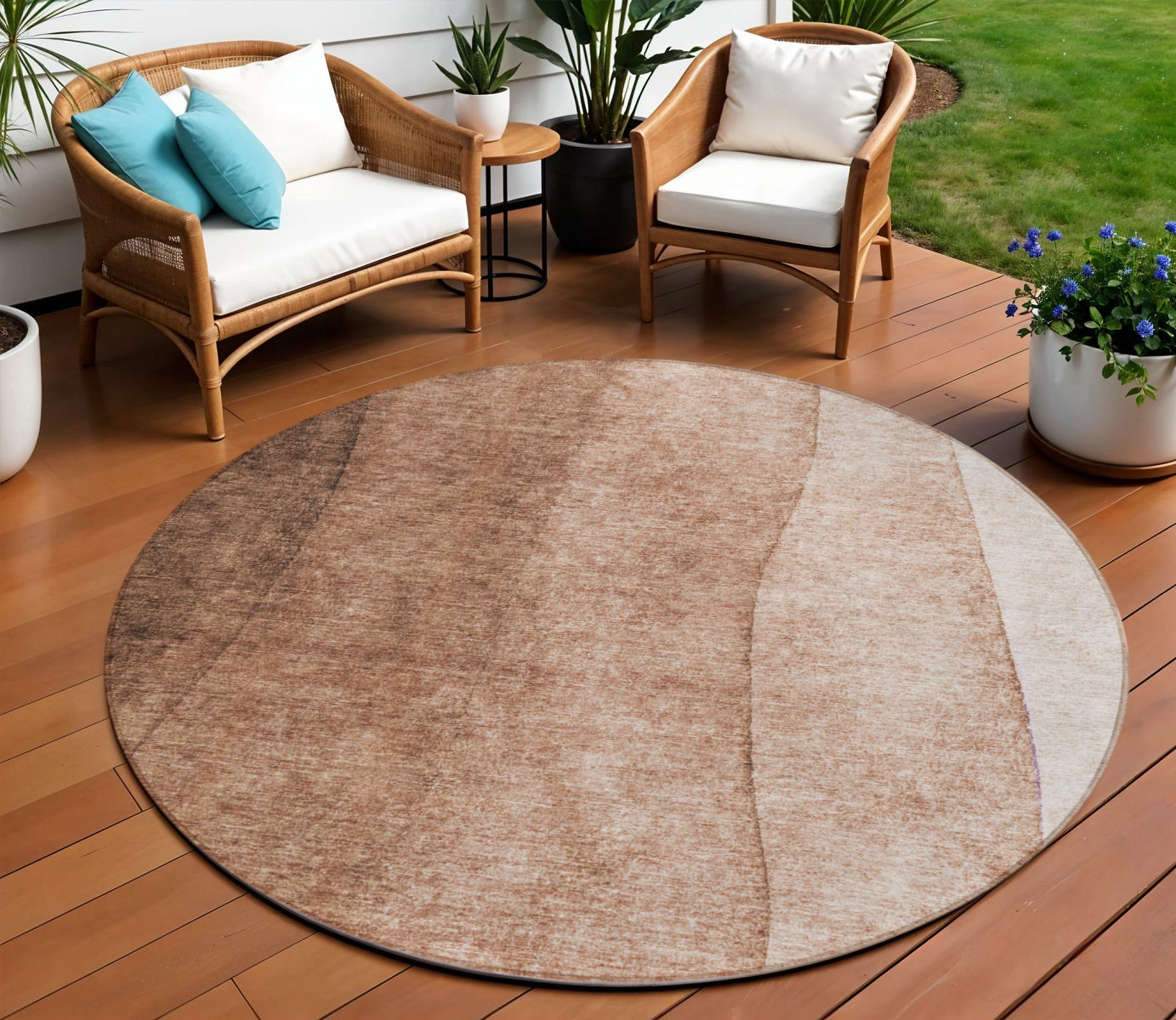 8 Brown Beige And Chocolate Round Ombre Washable Indoor Outdoor Area Rug