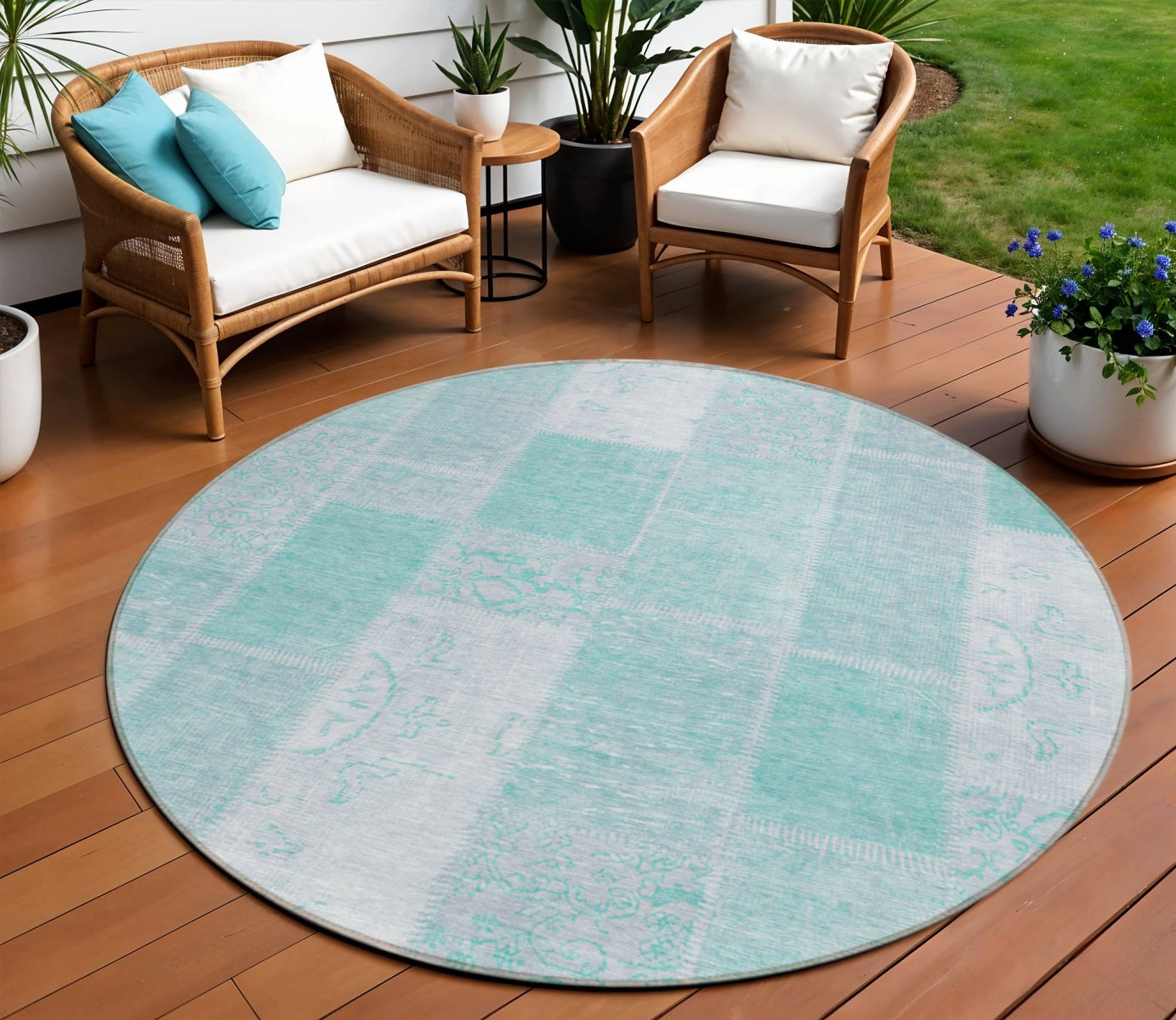 8 Aqua Teal Blue And Silver Round Patchwork Washable Indoor Outdoor Area Rug