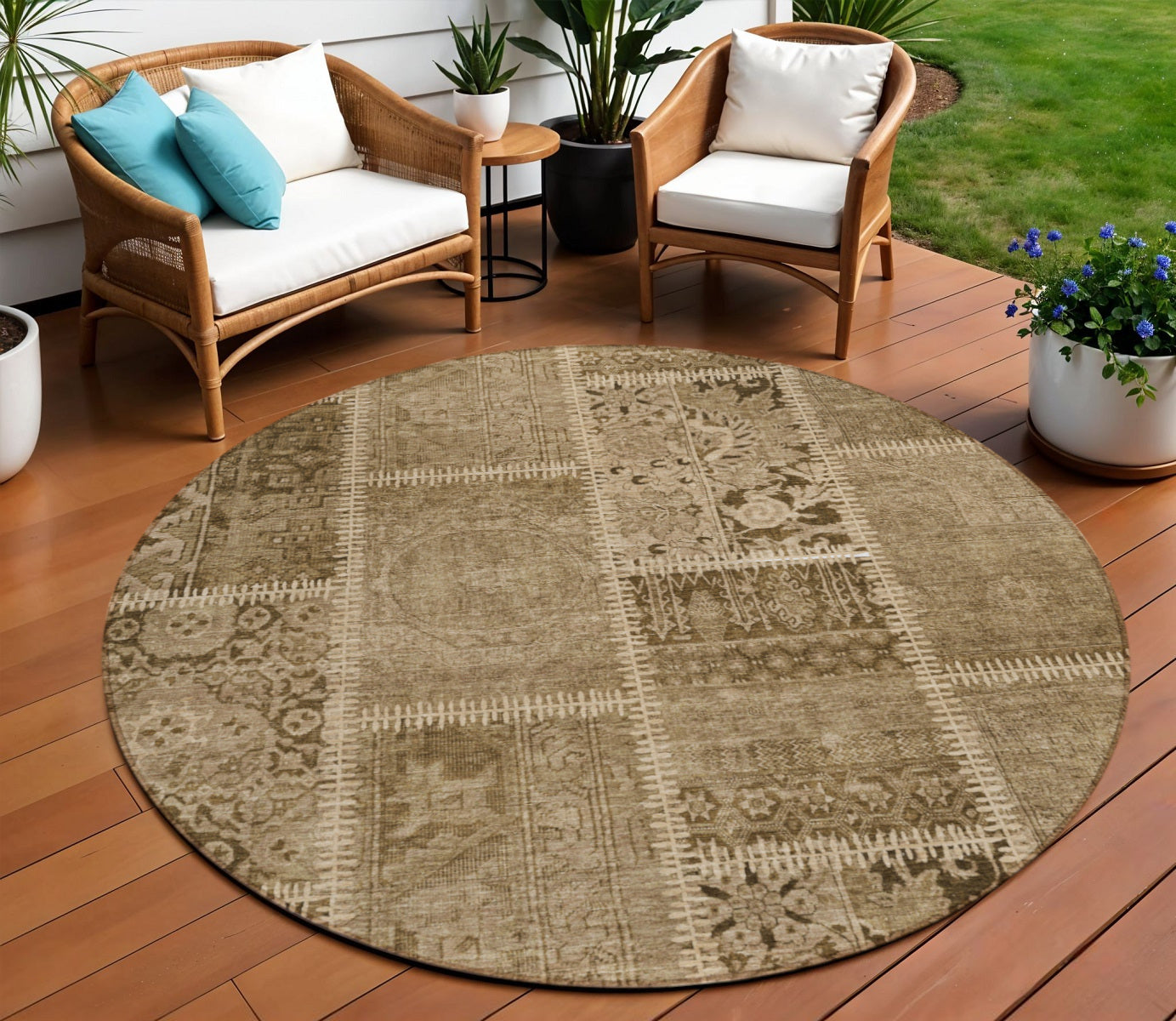 8 Brown And Beige Round Patchwork Washable Indoor Outdoor Area Rug