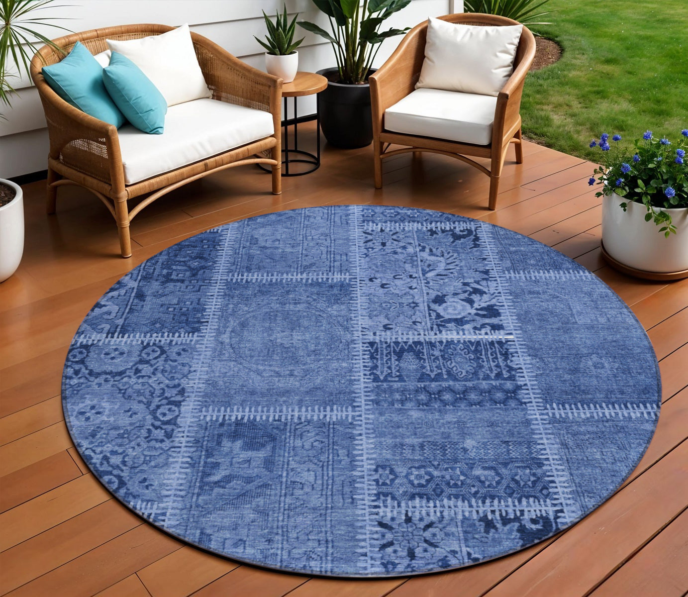 8 Navy Blue And Denim Blue Round Patchwork Washable Indoor Outdoor Area Rug