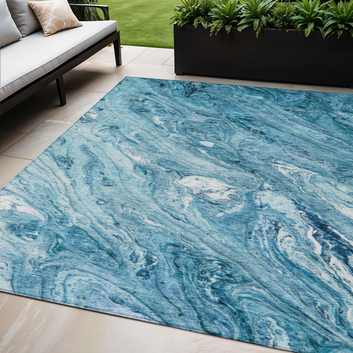 5 X 8 Sky Blue And Navy Blue Abstract Washable Indoor Outdoor Area Rug