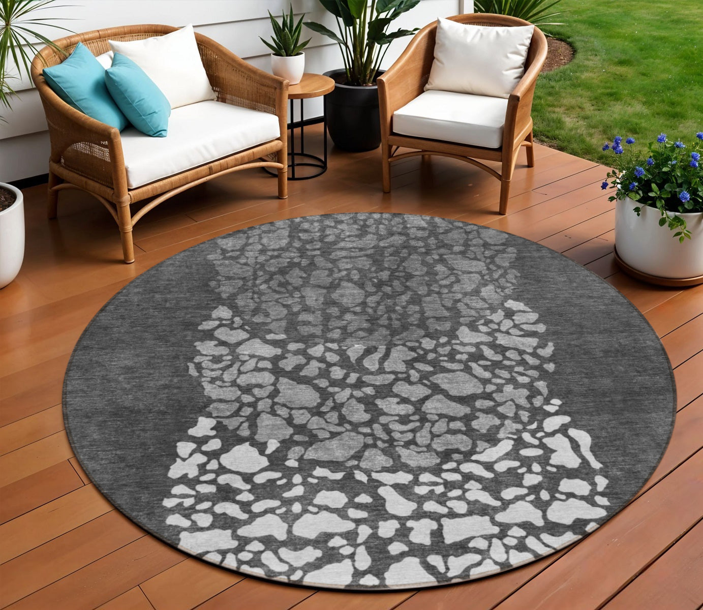 8 Charcoal Gray And Silver Round Abstract Washable Indoor Outdoor Area Rug
