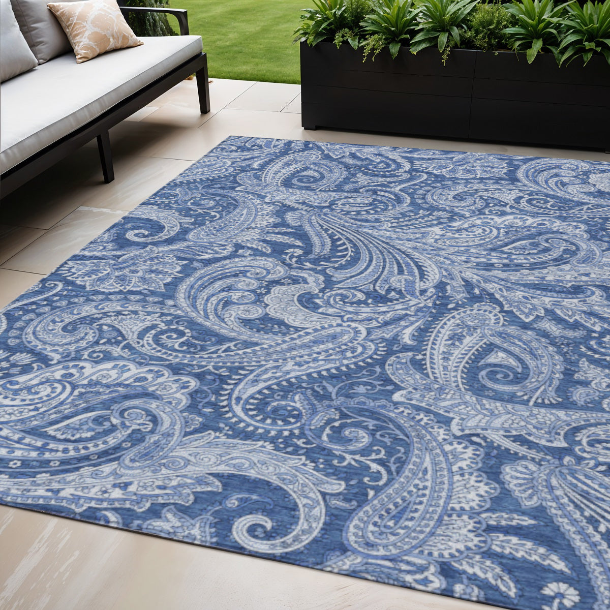 5 X 8 Navy Blue And Denim Blue Paisley Washable Indoor Outdoor Area Rug