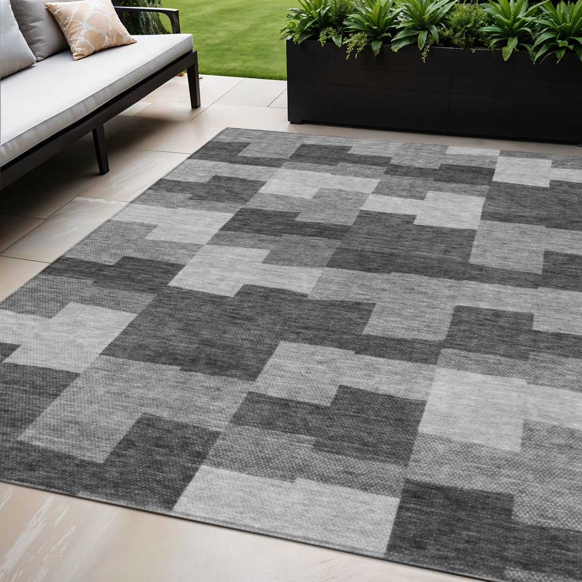 5 X 8 Gray Silver And Charcoal Geometric Washable Indoor Outdoor Area Rug