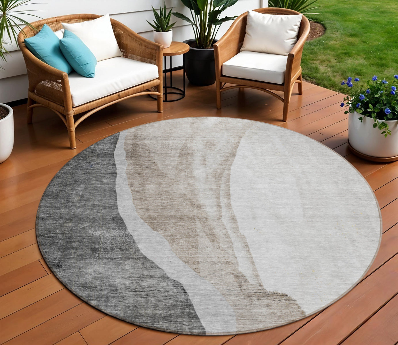 8 Charcoal Gray And Taupe Round Abstract Washable Indoor Outdoor Area Rug