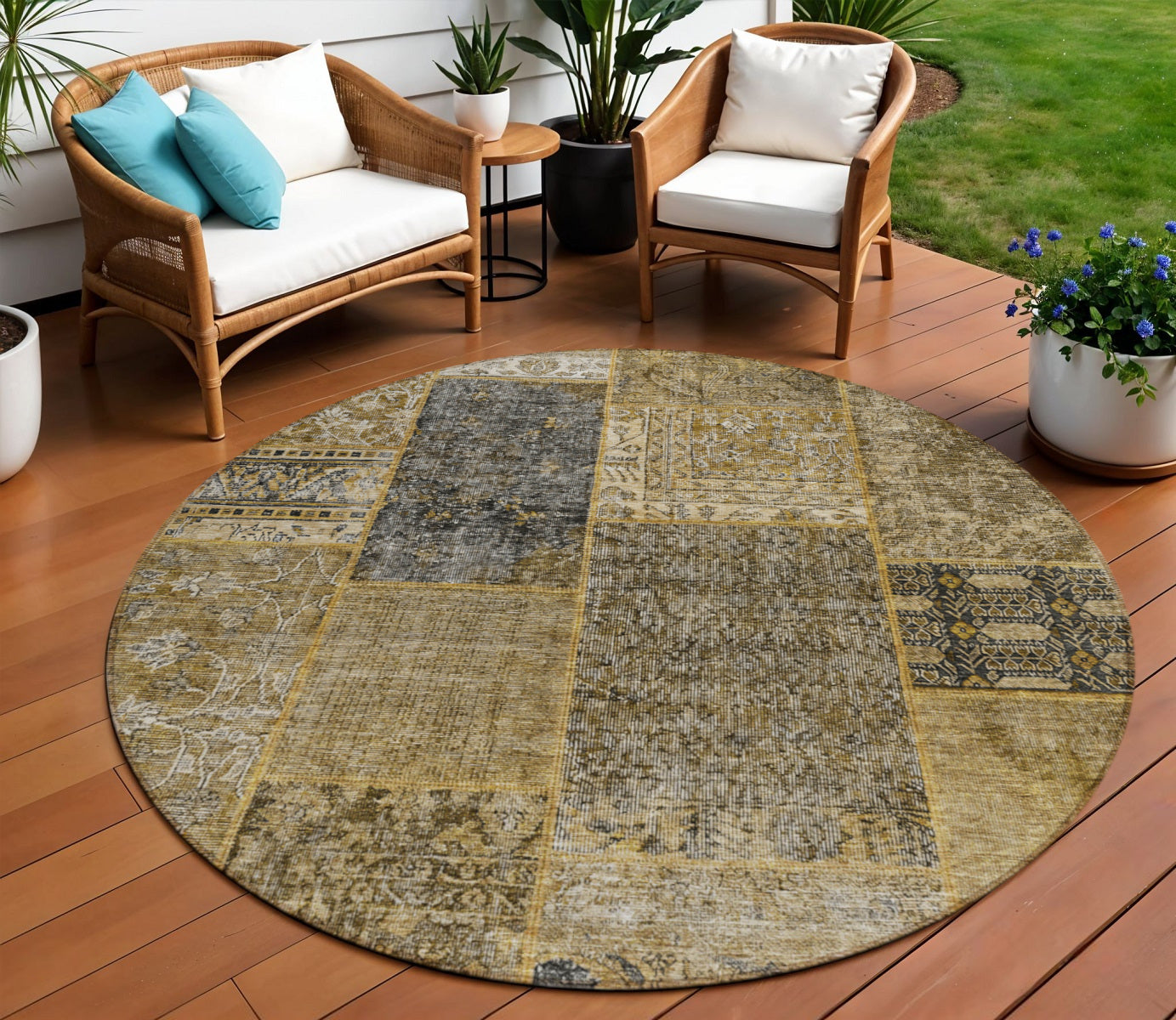 8 Brown Gray And Charcoal Round Patchwork Washable Indoor Outdoor Area Rug