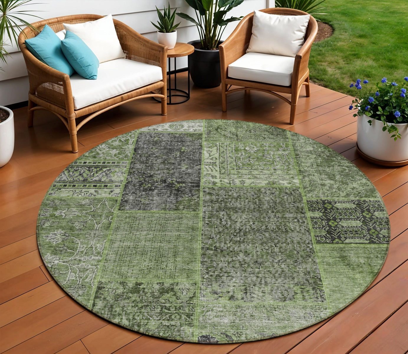 8 Olive Green And Gray Round Patchwork Washable Indoor Outdoor Area Rug