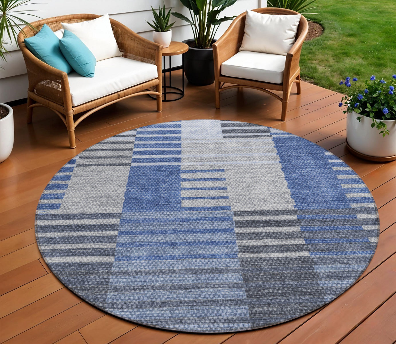8 Denim Blue And Navy Blue Round Striped Washable Indoor Outdoor Area Rug