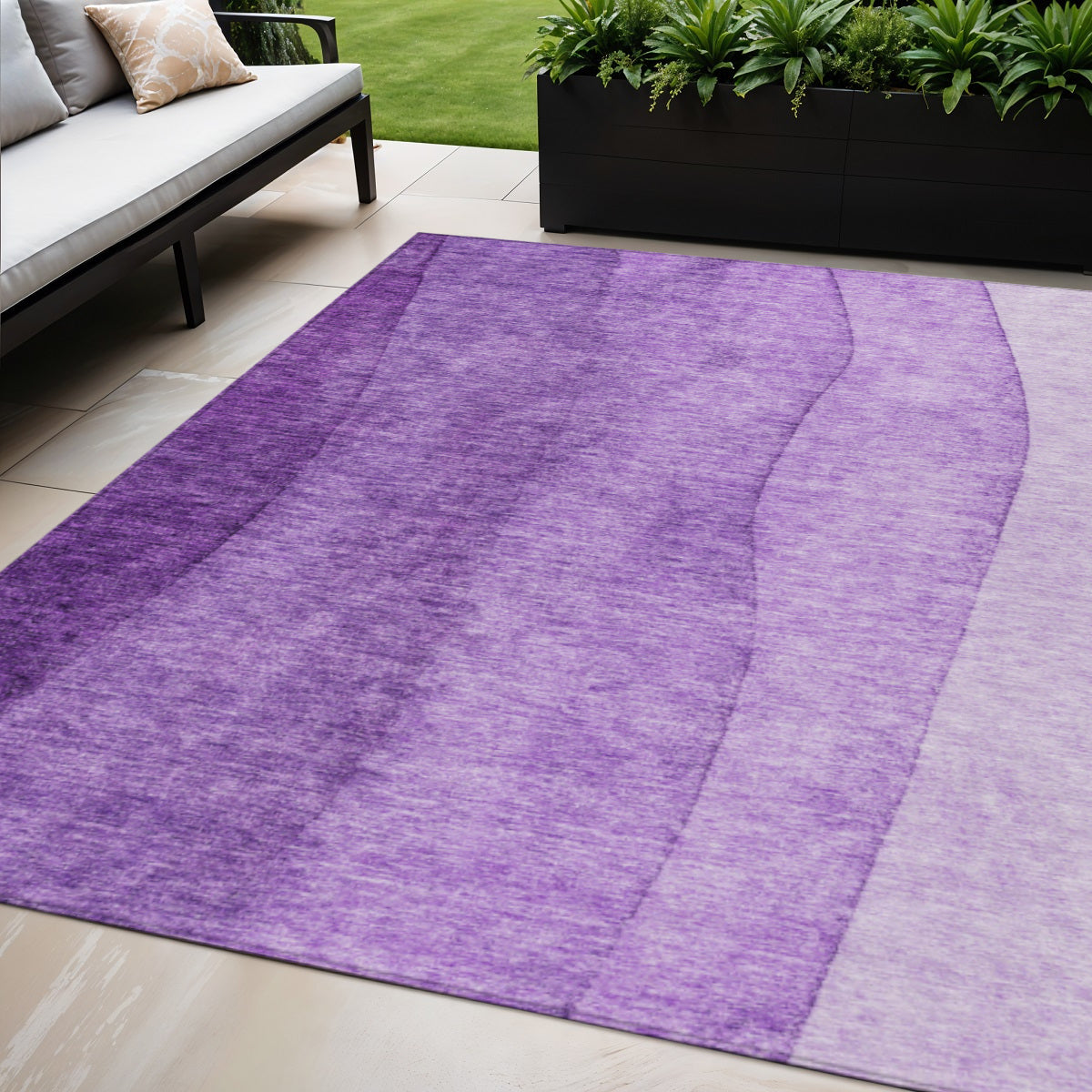 5 X 8 Purple And Lavender Ombre Washable Indoor Outdoor Area Rug