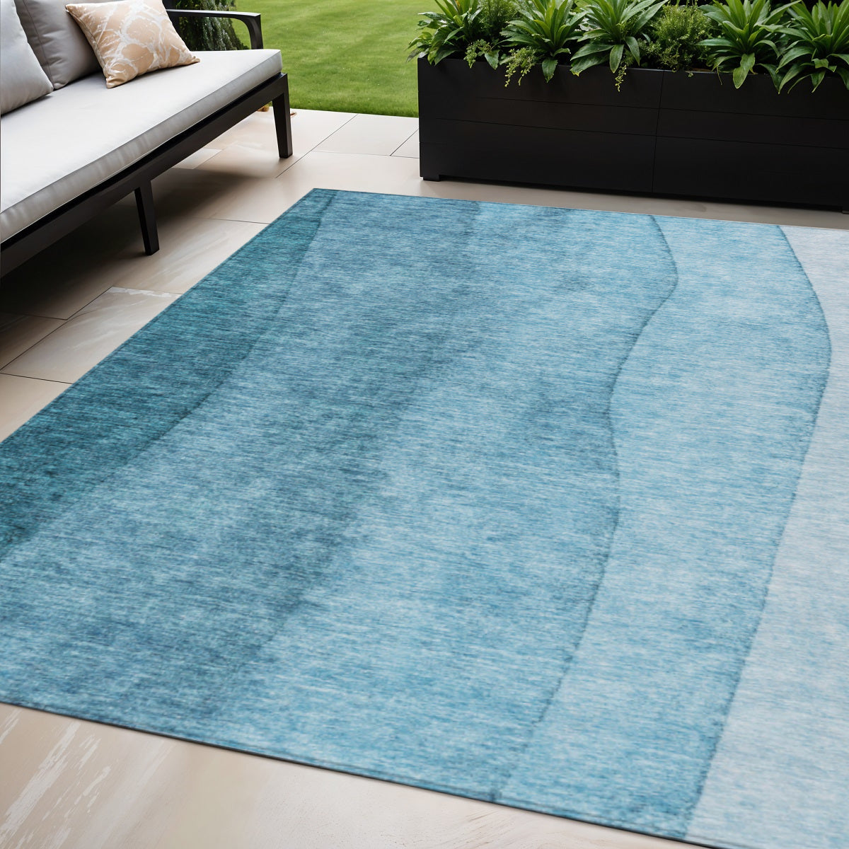 5 X 8 Teal Blue Aqua And Blue Ombre Washable Indoor Outdoor Area Rug