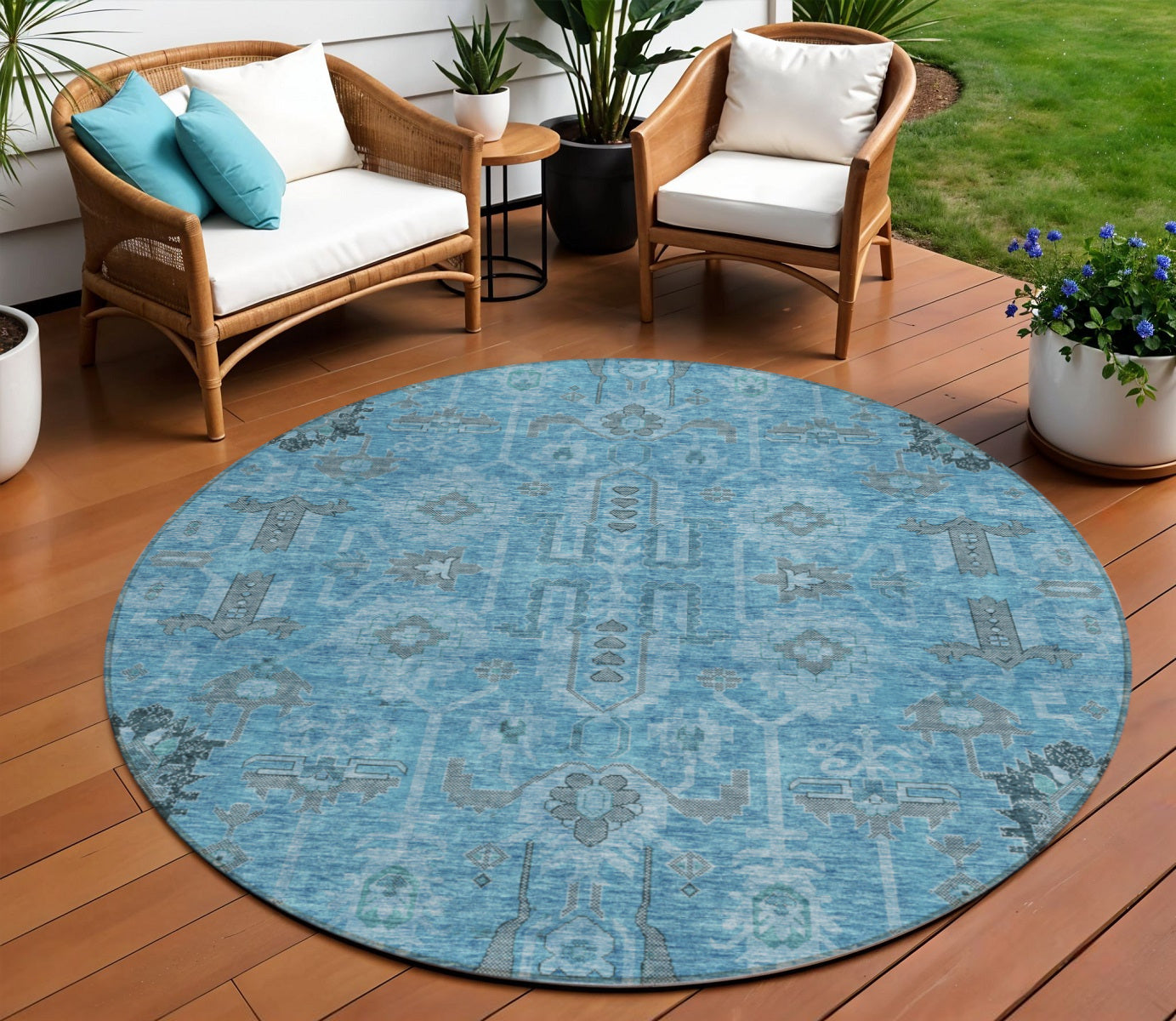 8 Sky Blue And Gray Round Oriental Washable Indoor Outdoor Area Rug