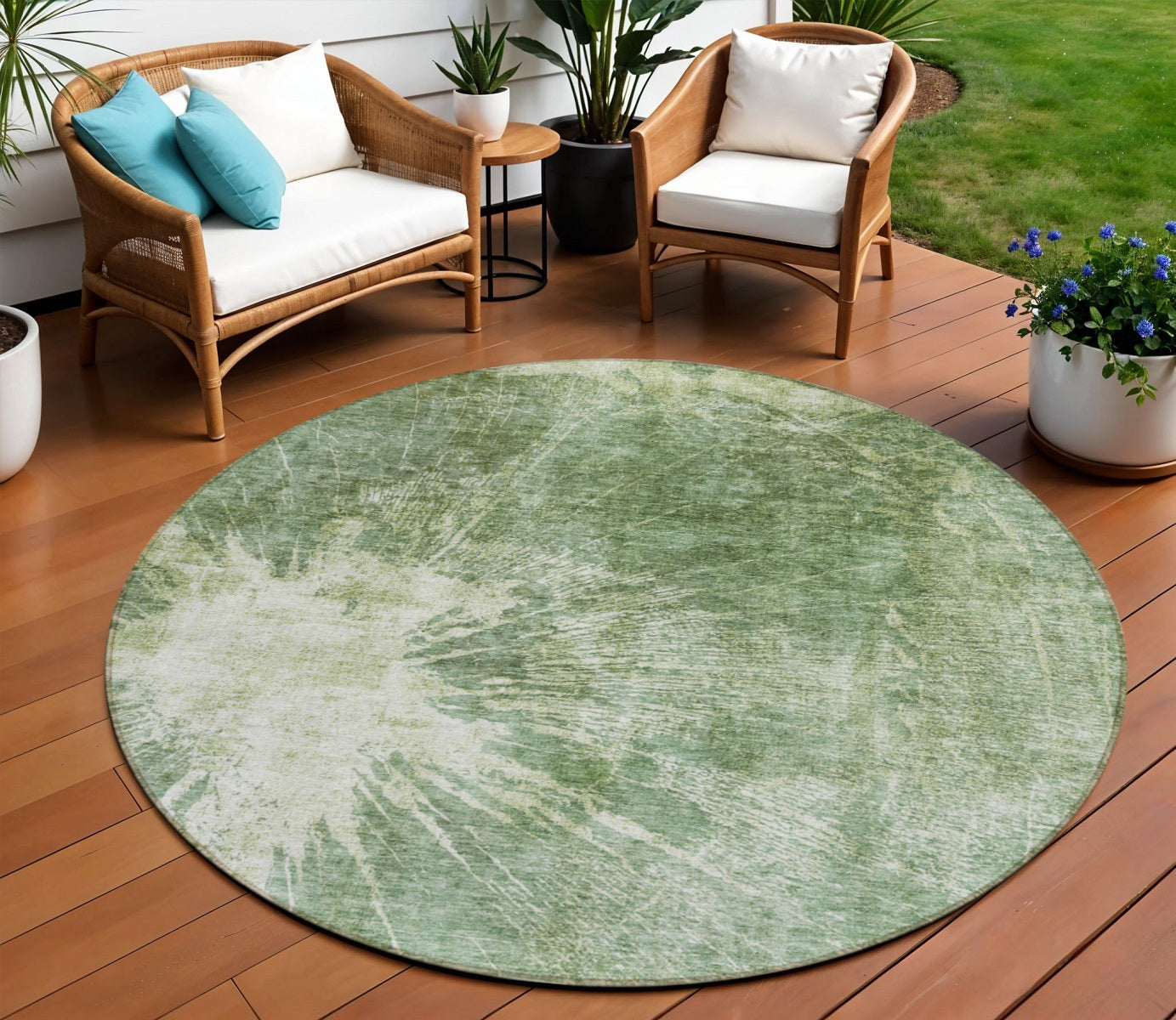 8 Fern Green And Artichoke Green Round Abstract Washable Indoor Outdoor Area Rug