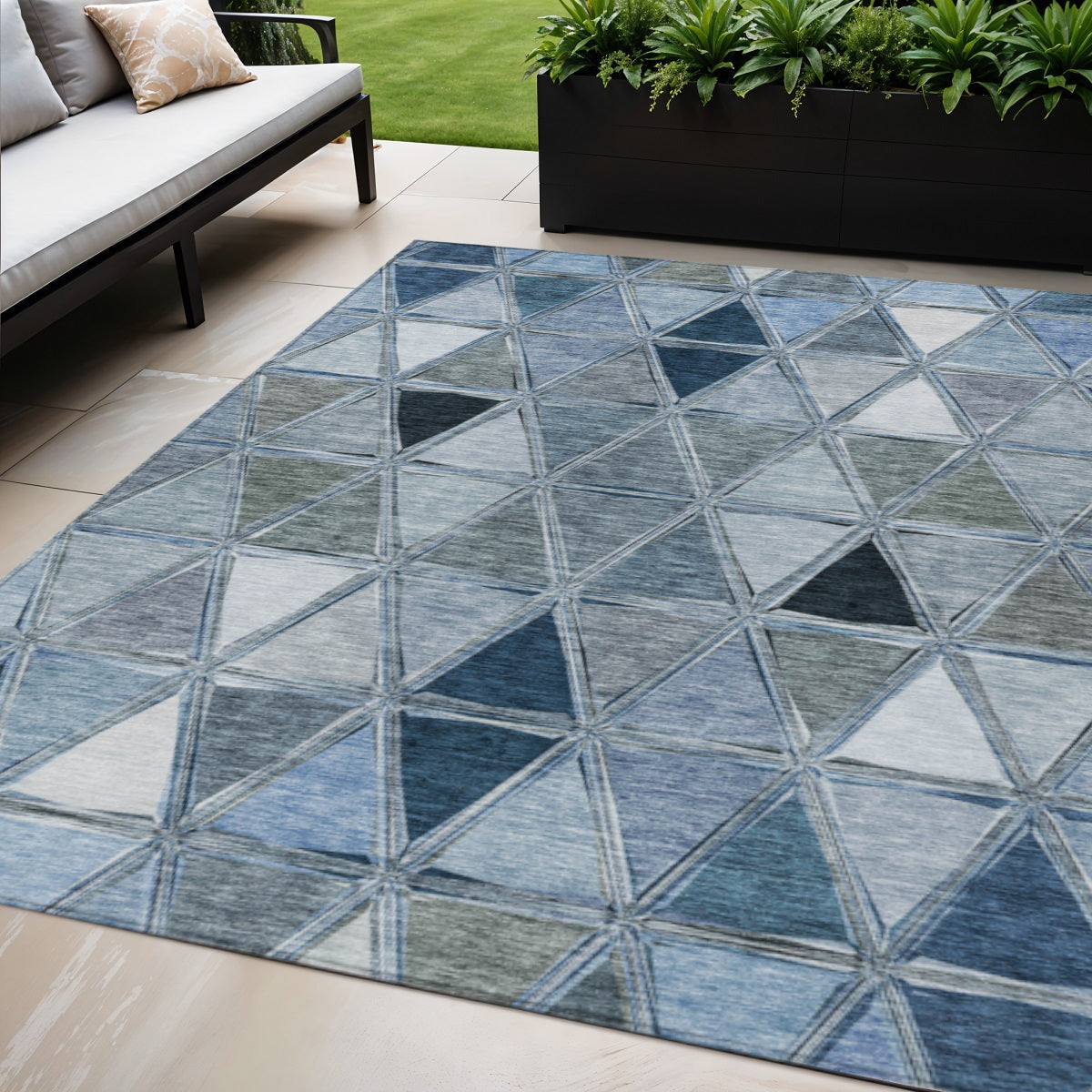 5 X 8 Denim Blue And Sky Blue Geometric Washable Indoor Outdoor Area Rug