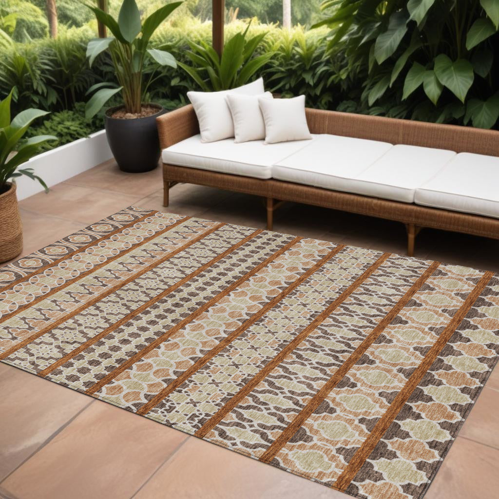 10 X 14 Chocolate And Taupe Quatrefoil Washable Indoor Outdoor Area Rug