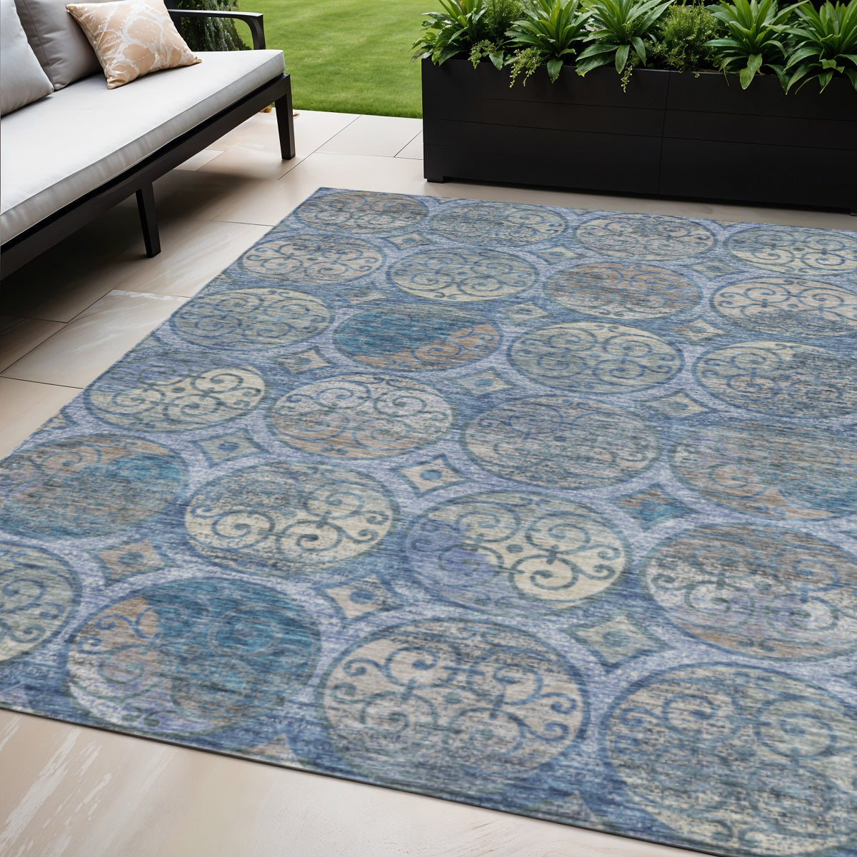 5 X 8 Navy Blue And Sky Blue Trellis Washable Indoor Outdoor Area Rug
