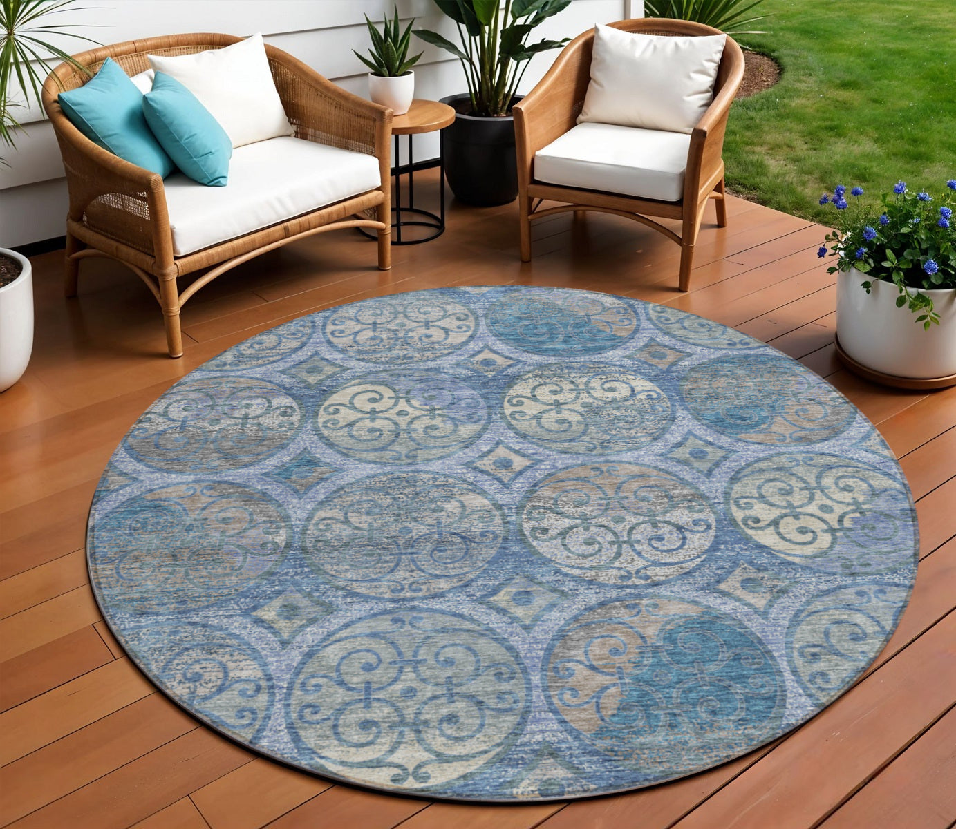 8 Navy Blue And Sky Blue Round Trellis Washable Indoor Outdoor Area Rug
