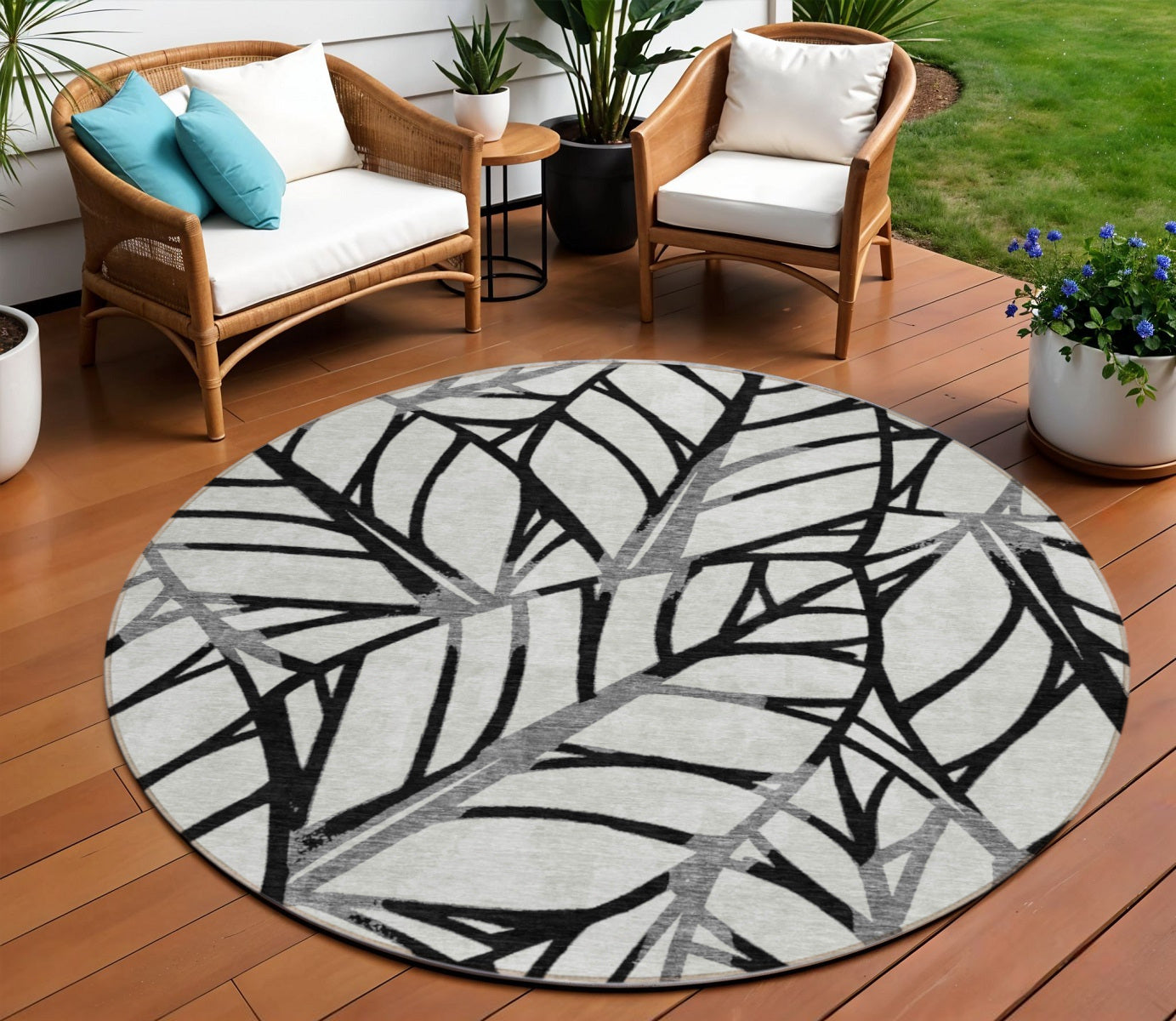 8 Black Gray And Beige Round Floral Washable Indoor Outdoor Area Rug