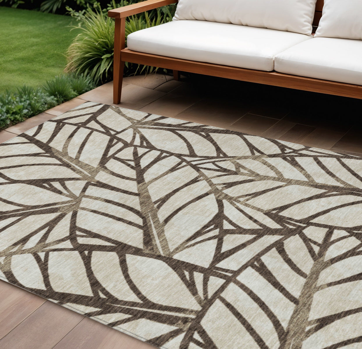 9 X 12 Chocolate And Beige Floral Washable Indoor Outdoor Area Rug
