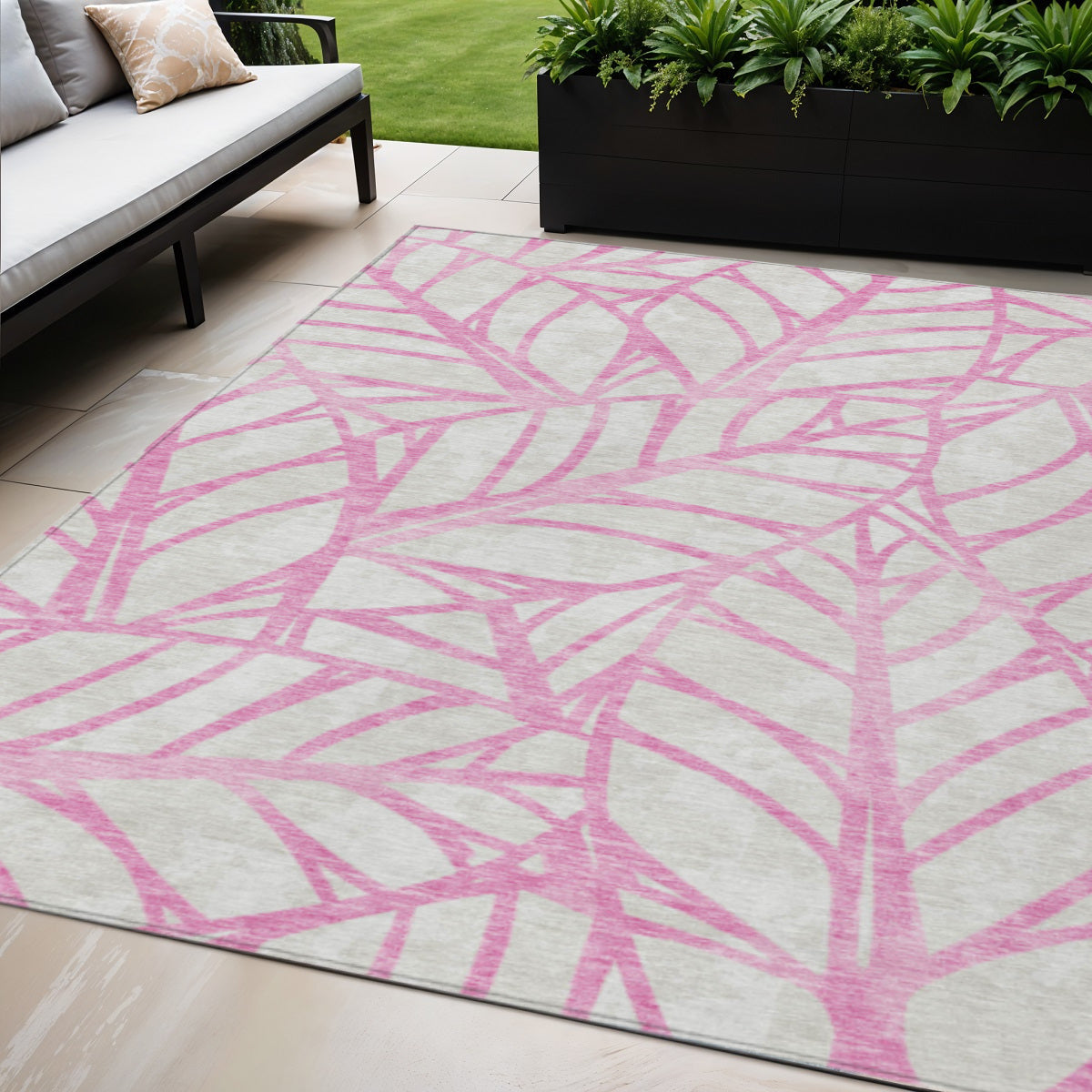 5 X 8 Pink And Beige Floral Washable Indoor Outdoor Area Rug