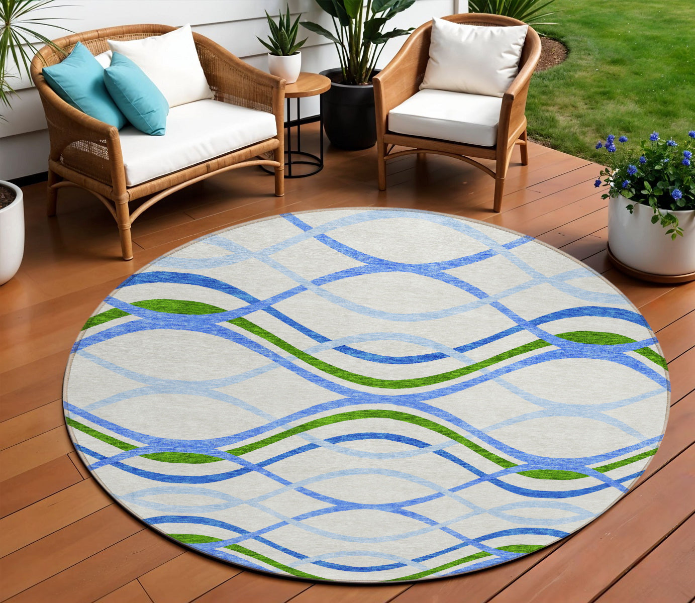 8 Sky Blue And Beige Round Abstract Washable Indoor Outdoor Area Rug