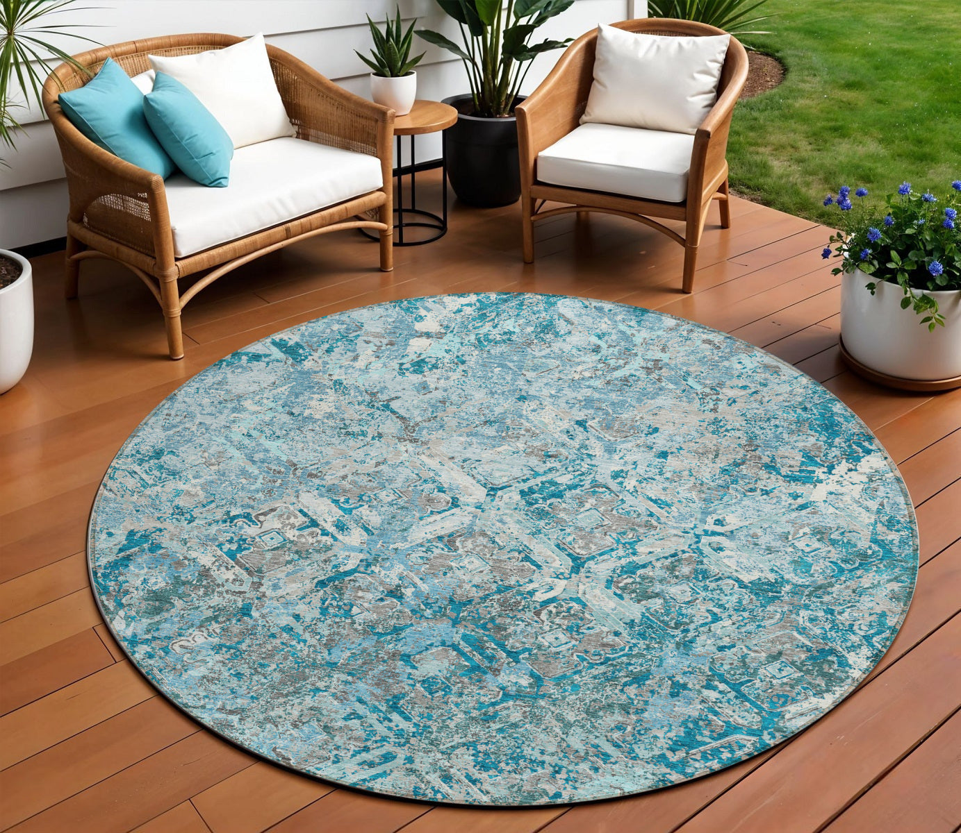 8 Teal Blue Gray And Charcoal Round Geometric Washable Indoor Outdoor Area Rug