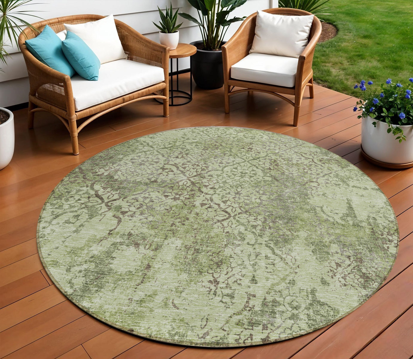 8 Artichoke Green And Fern Green Round Floral Washable Indoor Outdoor Area Rug