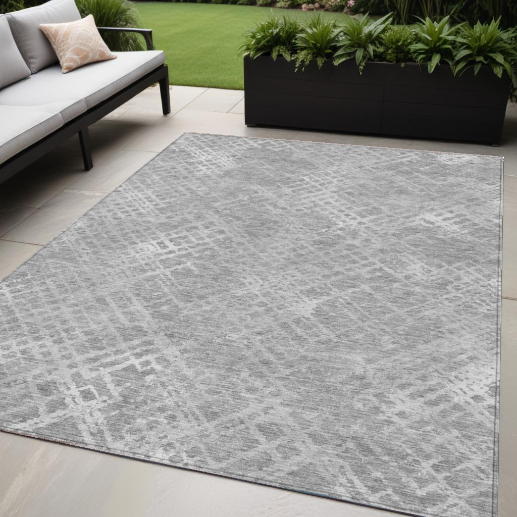 5 X 8 Gray And Silver Geometric Washable Indoor Outdoor Area Rug