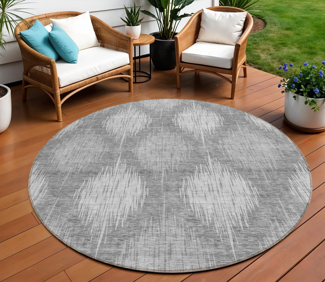 8 Gray Silver And Charcoal Round Ikat Washable Indoor Outdoor Area Rug