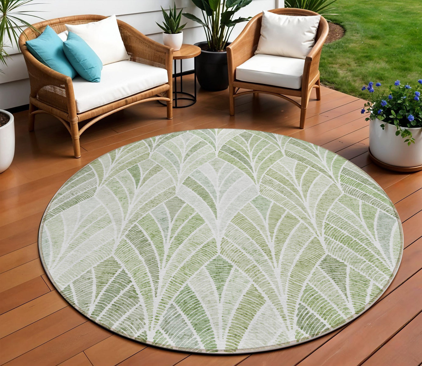 8 Sage Artichoke Green And Mint Green Round Geometric Washable Indoor Outdoor Area Rug