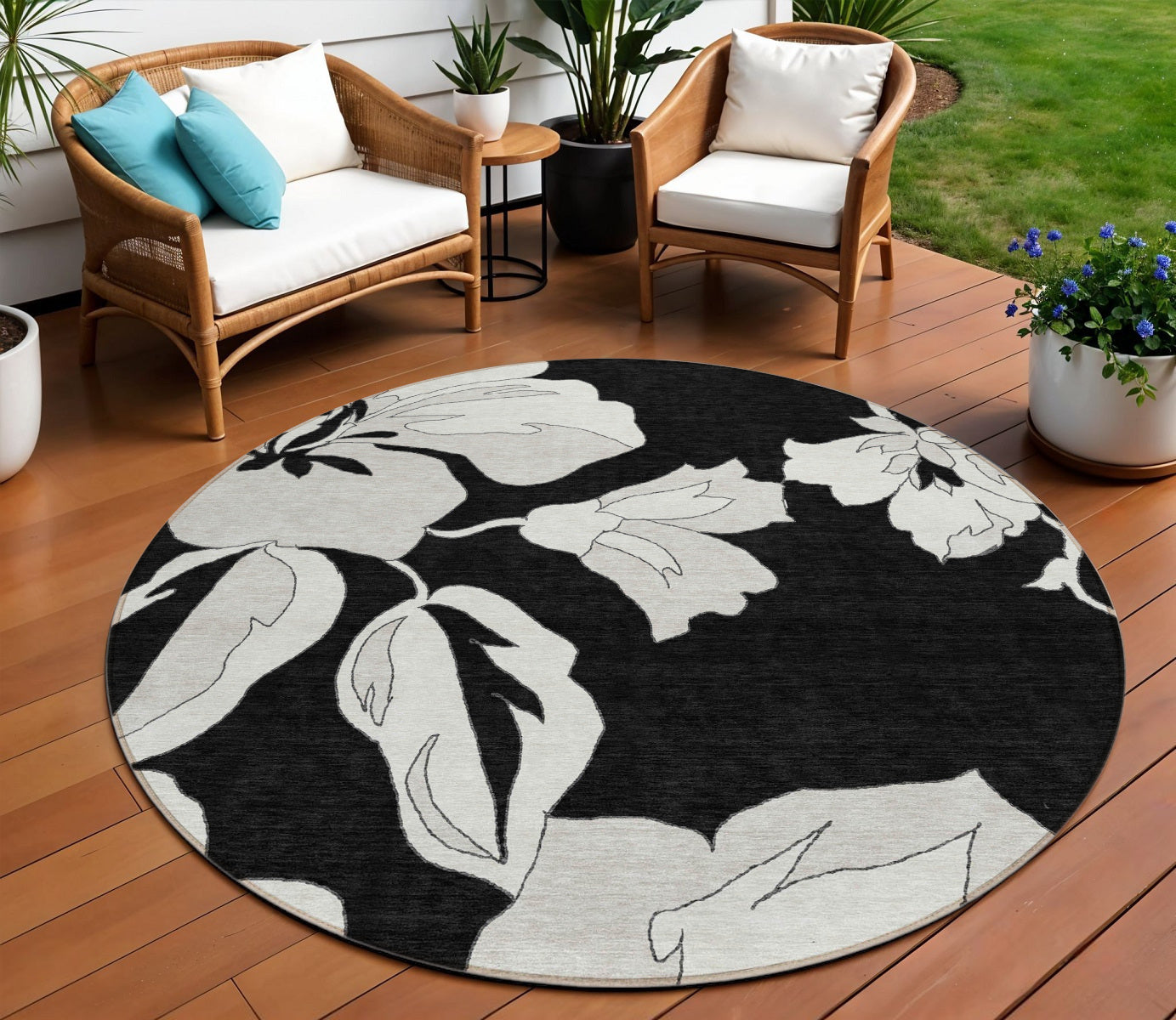 8 Black Gray And Silver Round Floral Washable Indoor Outdoor Area Rug