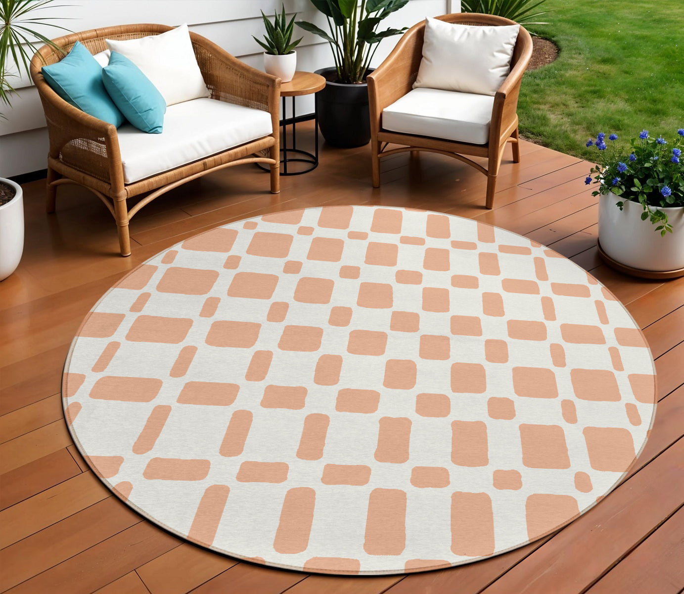8 Peach And Beige Round Geometric Washable Indoor Outdoor Area Rug