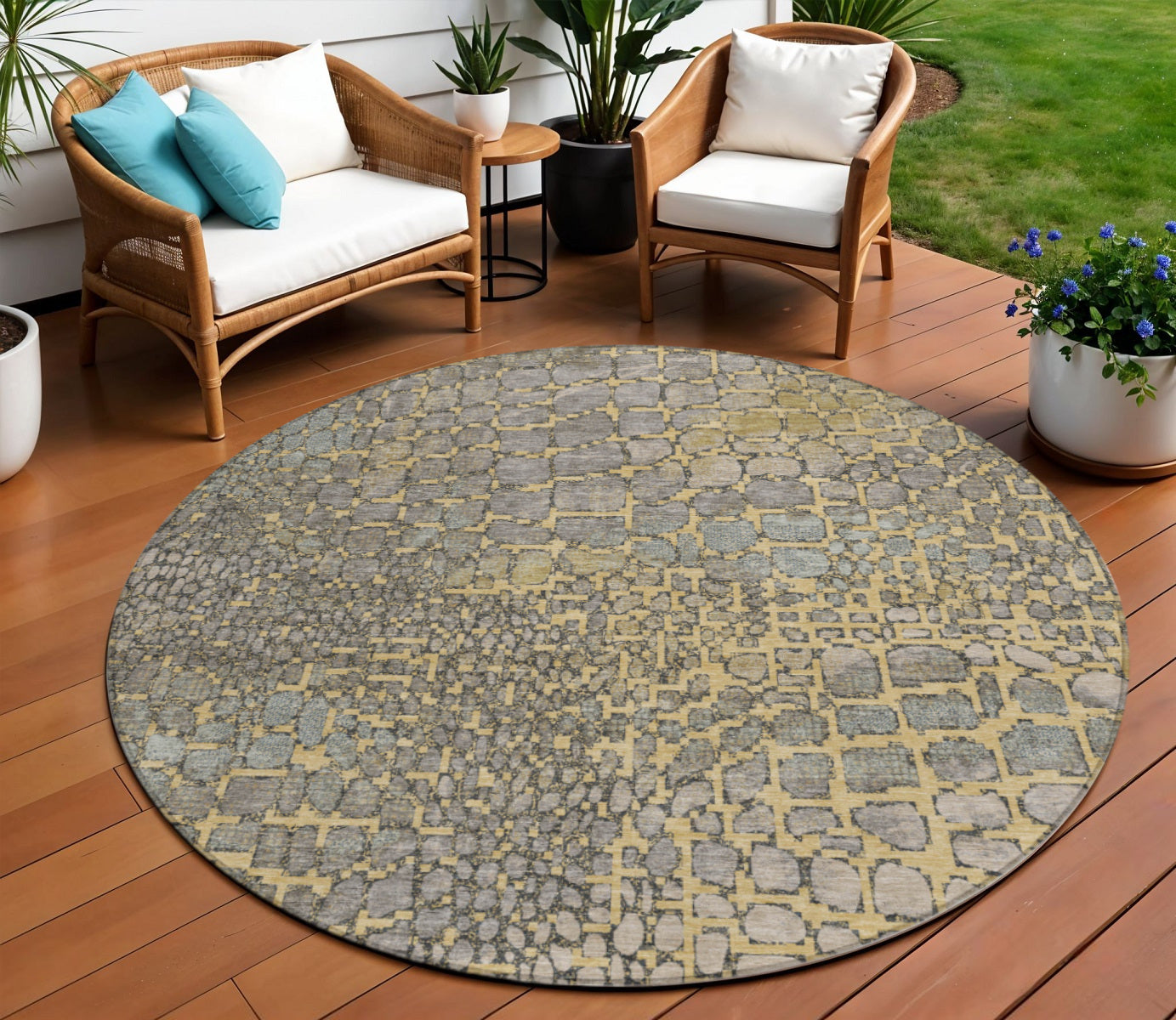 8 Gold And Gray Round Abstract Washable Indoor Outdoor Area Rug