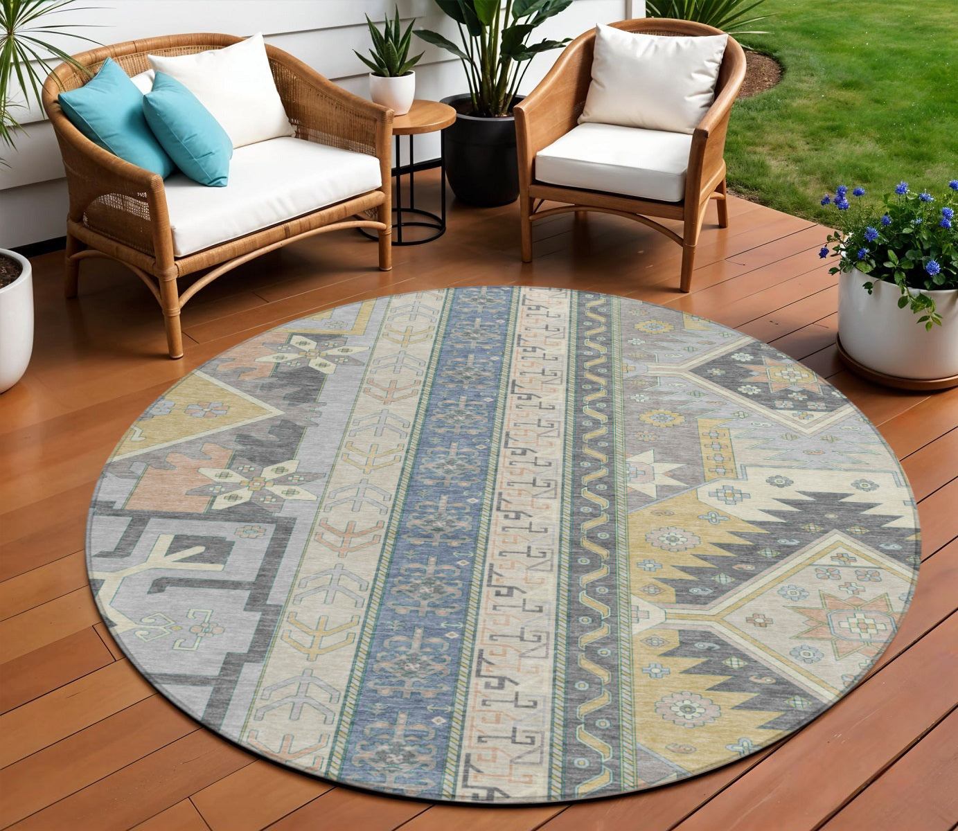 8 Silver Beige And Gold Round Aztec Washable Indoor Outdoor Area Rug