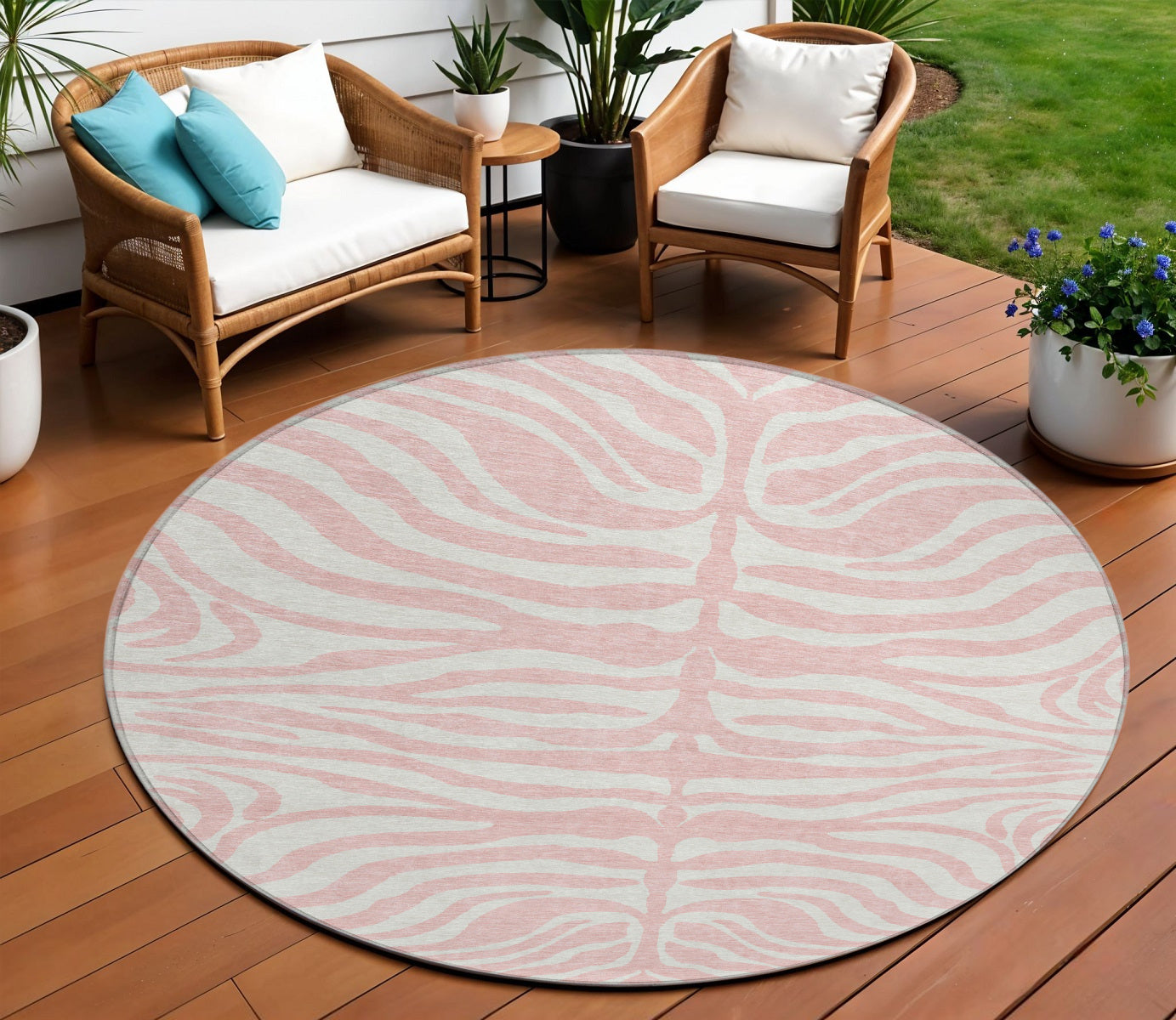 8 Pink And Gray Round Animal Print Washable Indoor Outdoor Area Rug